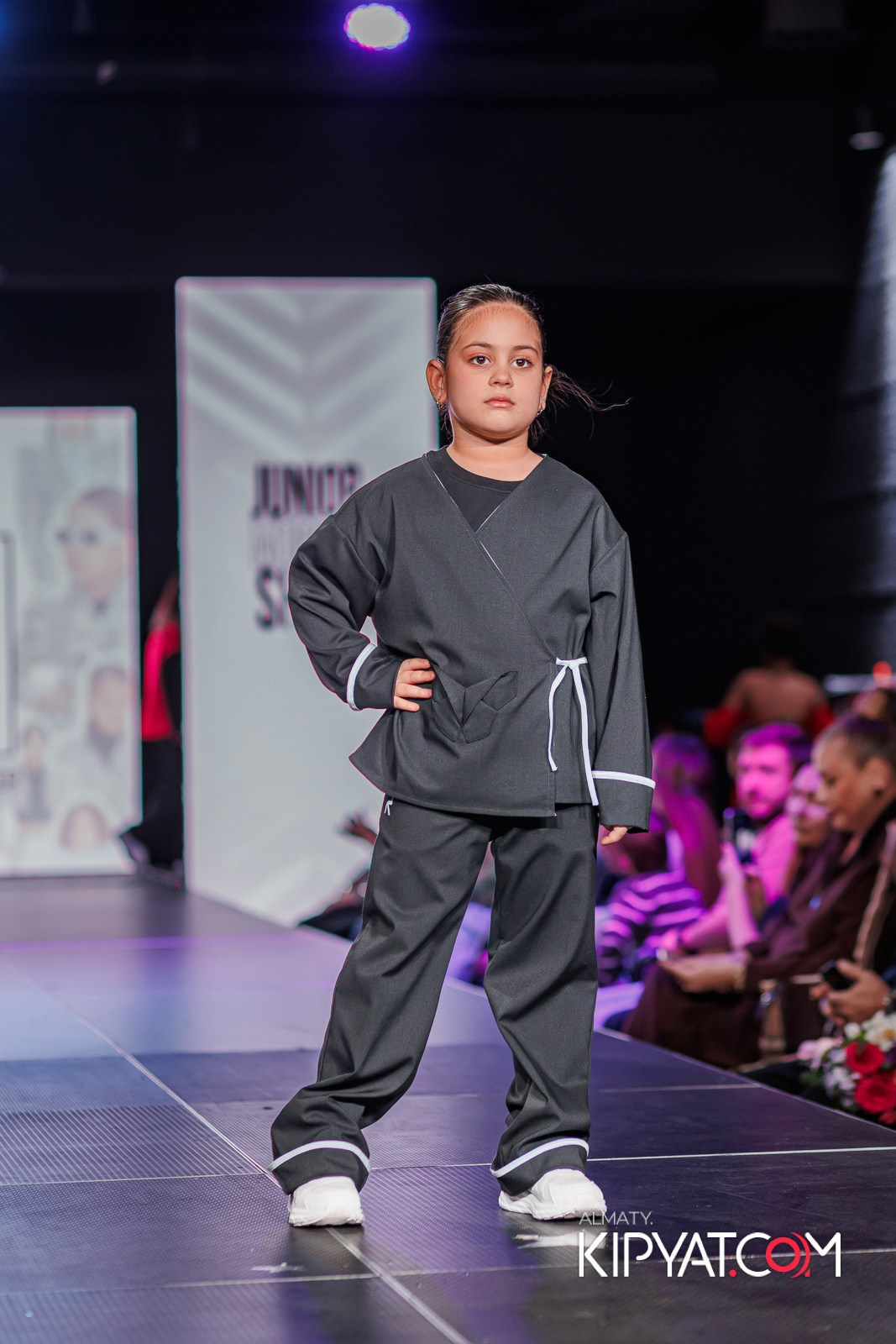 JUNIOR MODELS SHOW В РАМКАХ БЛАГОТВОРИТЕЛЬНОГО ПРОЕКТА МОДА ЗА СЧАСТЬЕ ДЕТЕЙ. КИПЯТКОМ АЛМАТЫ!
