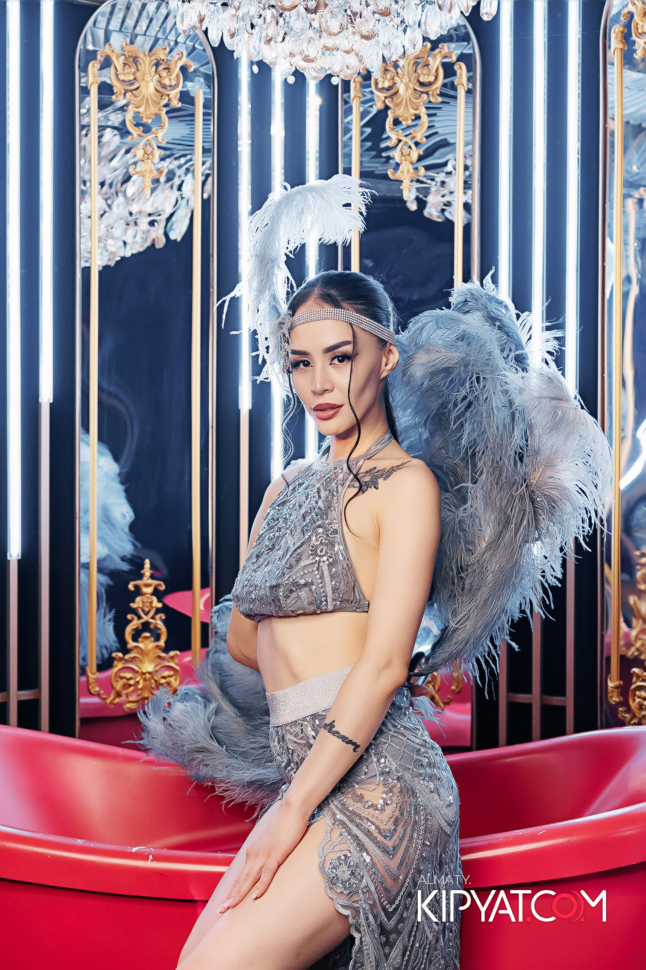 ЗАЯ, НА БИС. КИПЯТКОМ АЛМАТЫ!