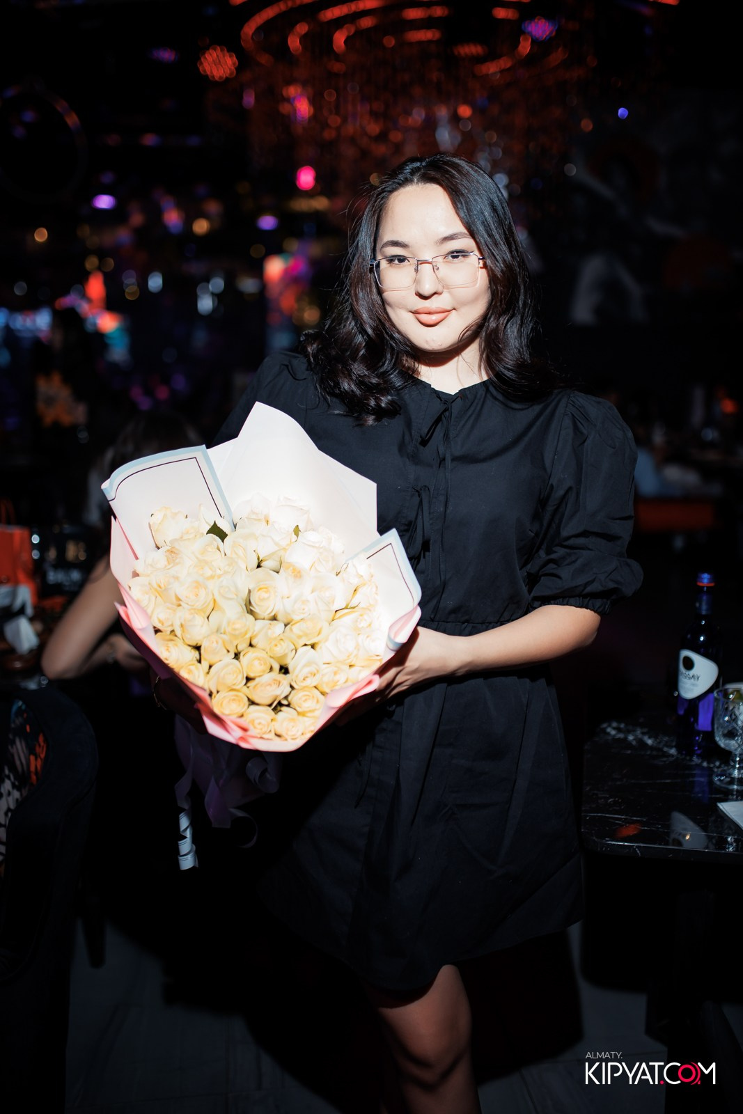 FRIENDS BAR & TERRACE. КИПЯТКОМ АЛМАТЫ!