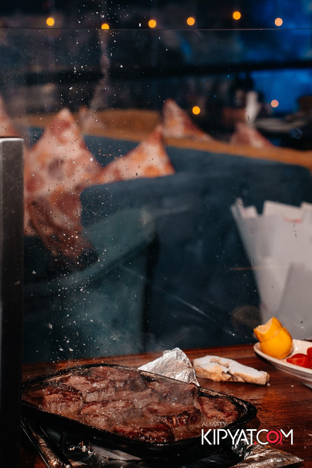 ZIYAFET MEAT HOUSE. КИПЯТКОМ АЛМАТЫ!