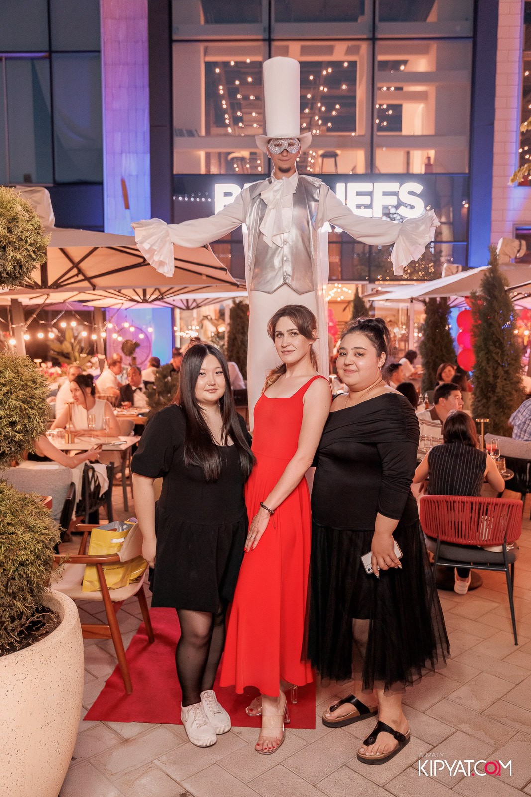 ОФИЦИАЛЬНОЕ ОТКРЫТИЕ РЕСТОРАНА BIG CHEFS. КИПЯТКОМ АЛМАТЫ!