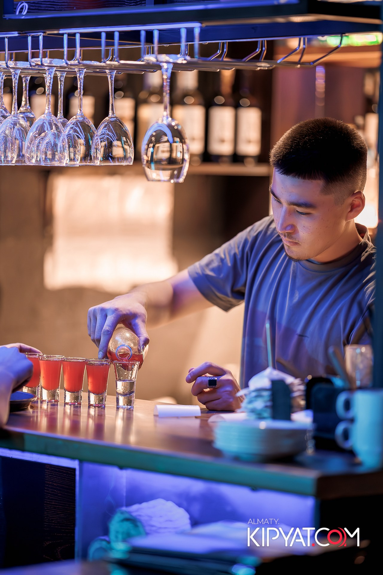 ШАШЛЫКОФФ. КИПЯТКОМ АЛМАТЫ!