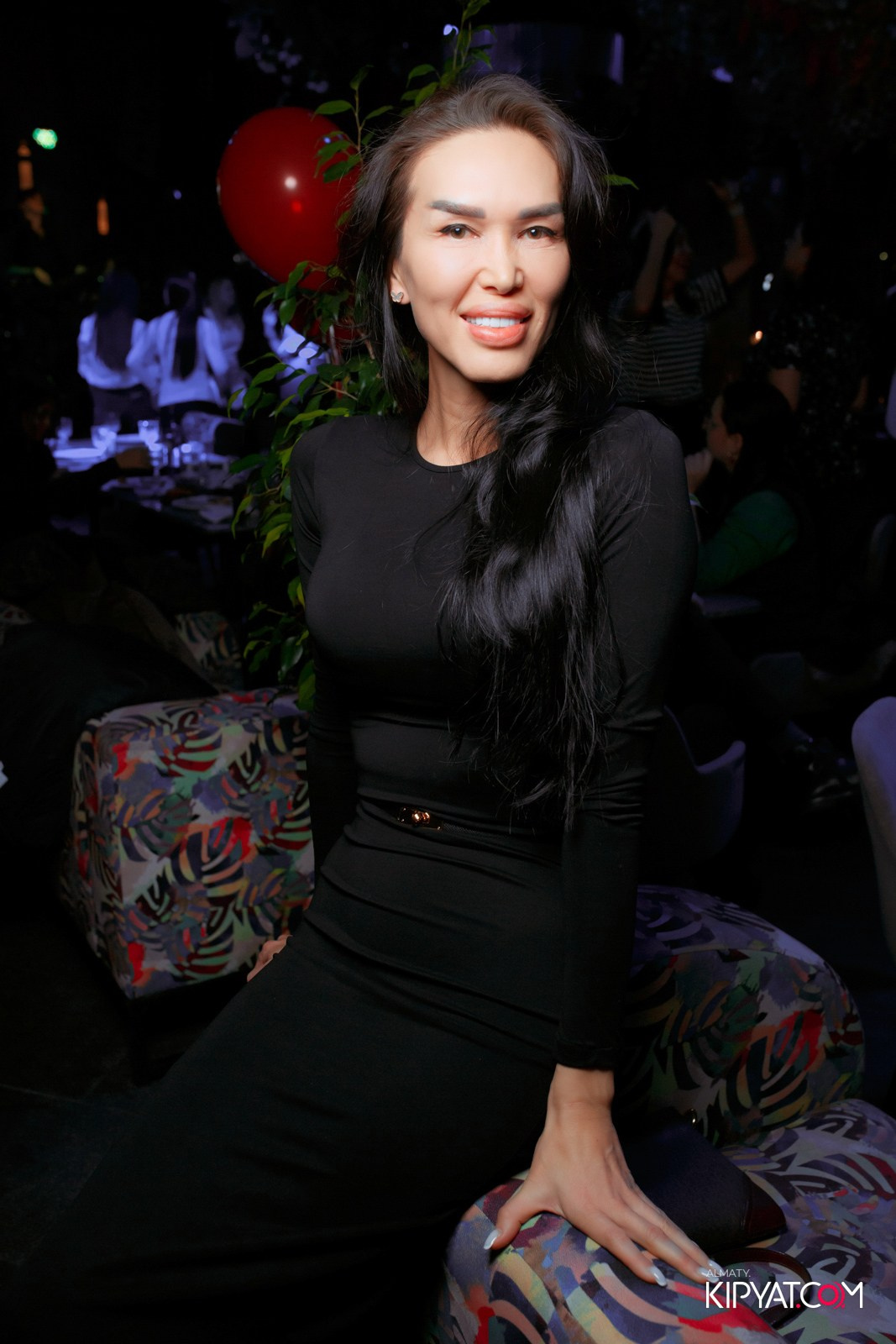 FRIENDS BAR & TERRACE. КИПЯТКОМ АЛМАТЫ!