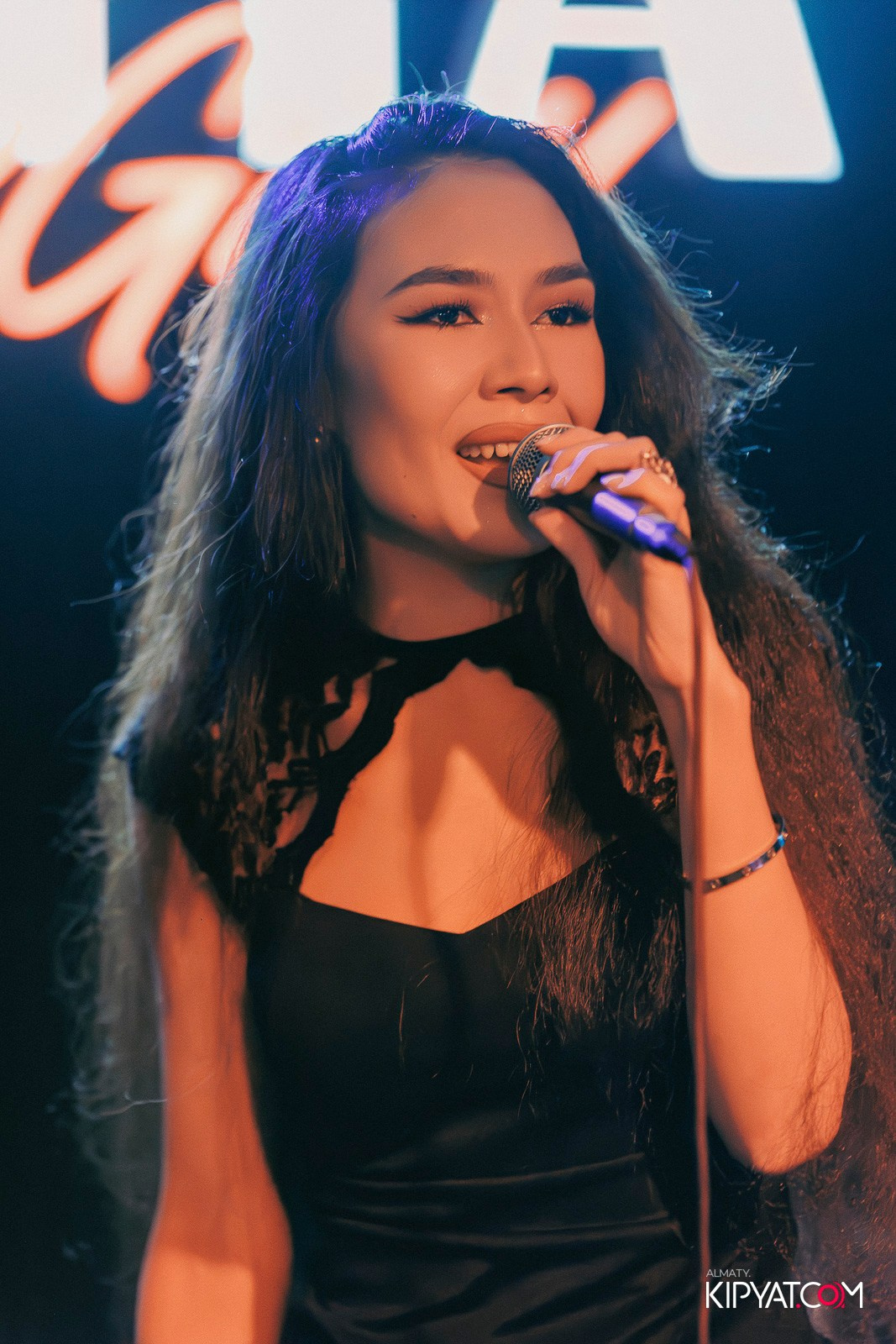 ПИНТА НА АУЭЗОВА. КИПЯТКОМ АЛМАТЫ!