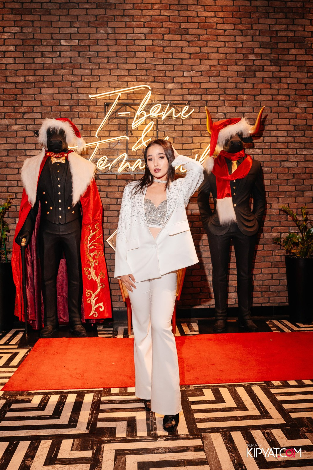 ZIYAFET MEAT HOUSE. КИПЯТКОМ АЛМАТЫ!