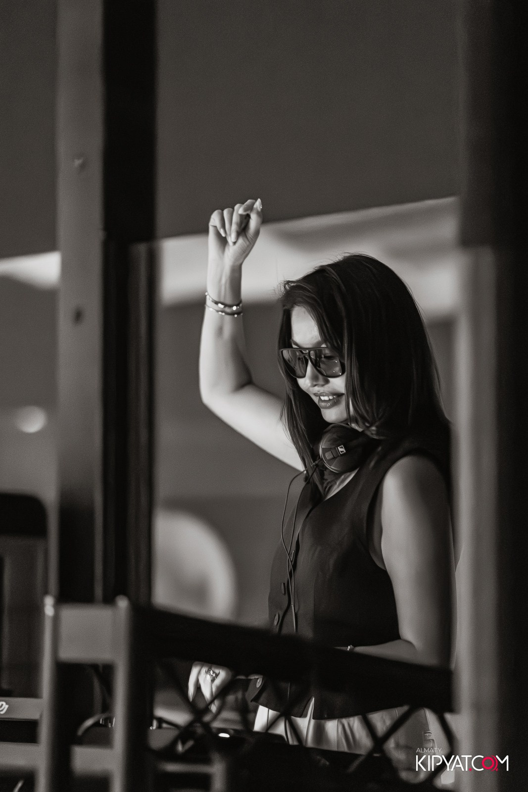 ВЫСТУПЛЕНИЕ DJ SUNQAR DJ BONI В SUNQAR BAR & RESTAURANT. КИПЯТКОМ АЛМАТЫ!