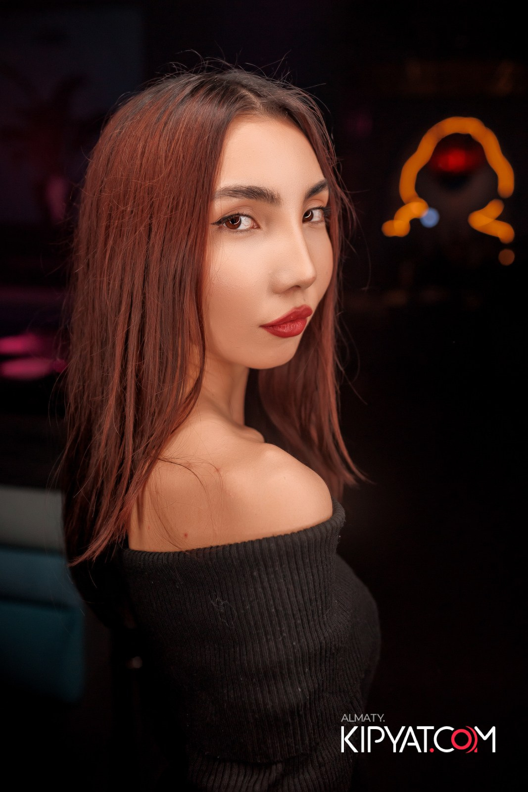 SANTA BARBARA — ПИТ ДЖЕЙСОН (ГР. ПРЕМЬЕР-МИНИСТР) И ИЛЬЯ ЗУДИН (ГР. ДИНАМИТ) НА ПРЕДНОВОГОДНЕЙ ВЕЧЕРИНКЕ. КИПЯТКОМ АЛМАТЫ!