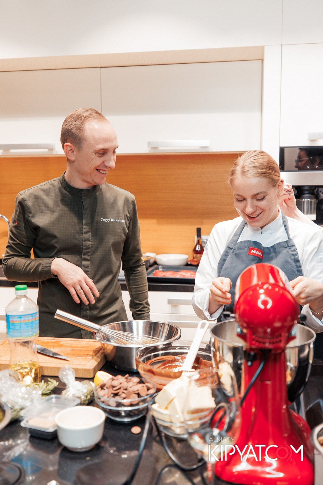 МАСТЕР-КЛАСС MIELE. КИПЯТКОМ АЛМАТЫ!