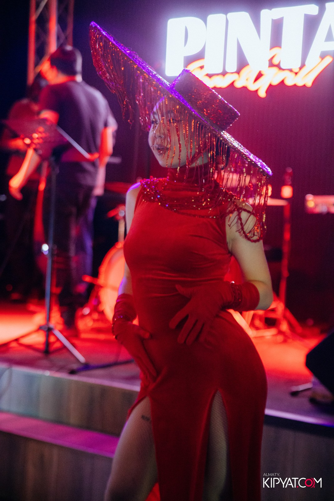 ПИНТА НА ДОСТЫК. КИПЯТКОМ АЛМАТЫ!