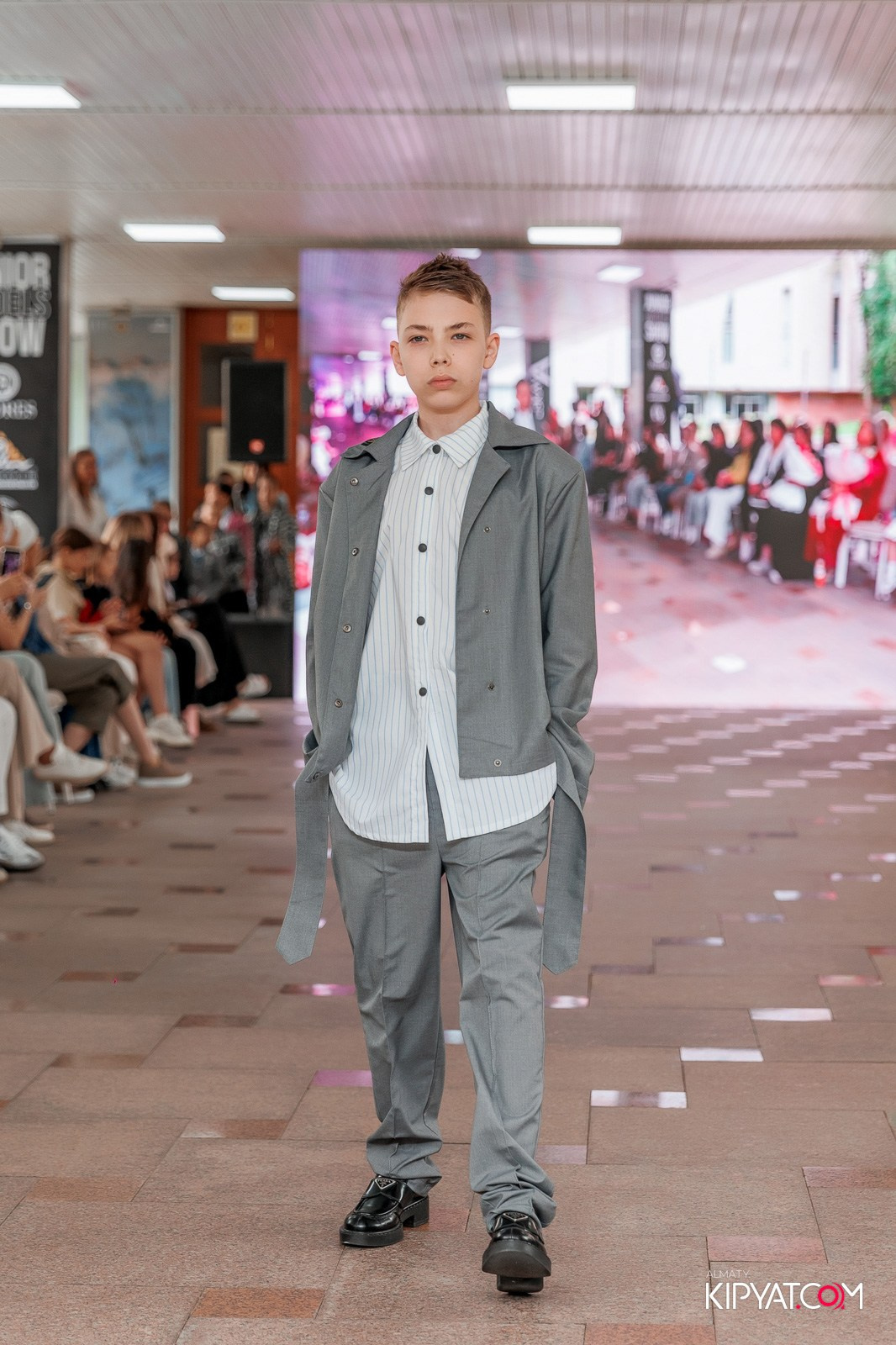 JUNIOR FASHION SHOW. КИПЯТКОМ АЛМАТЫ!
