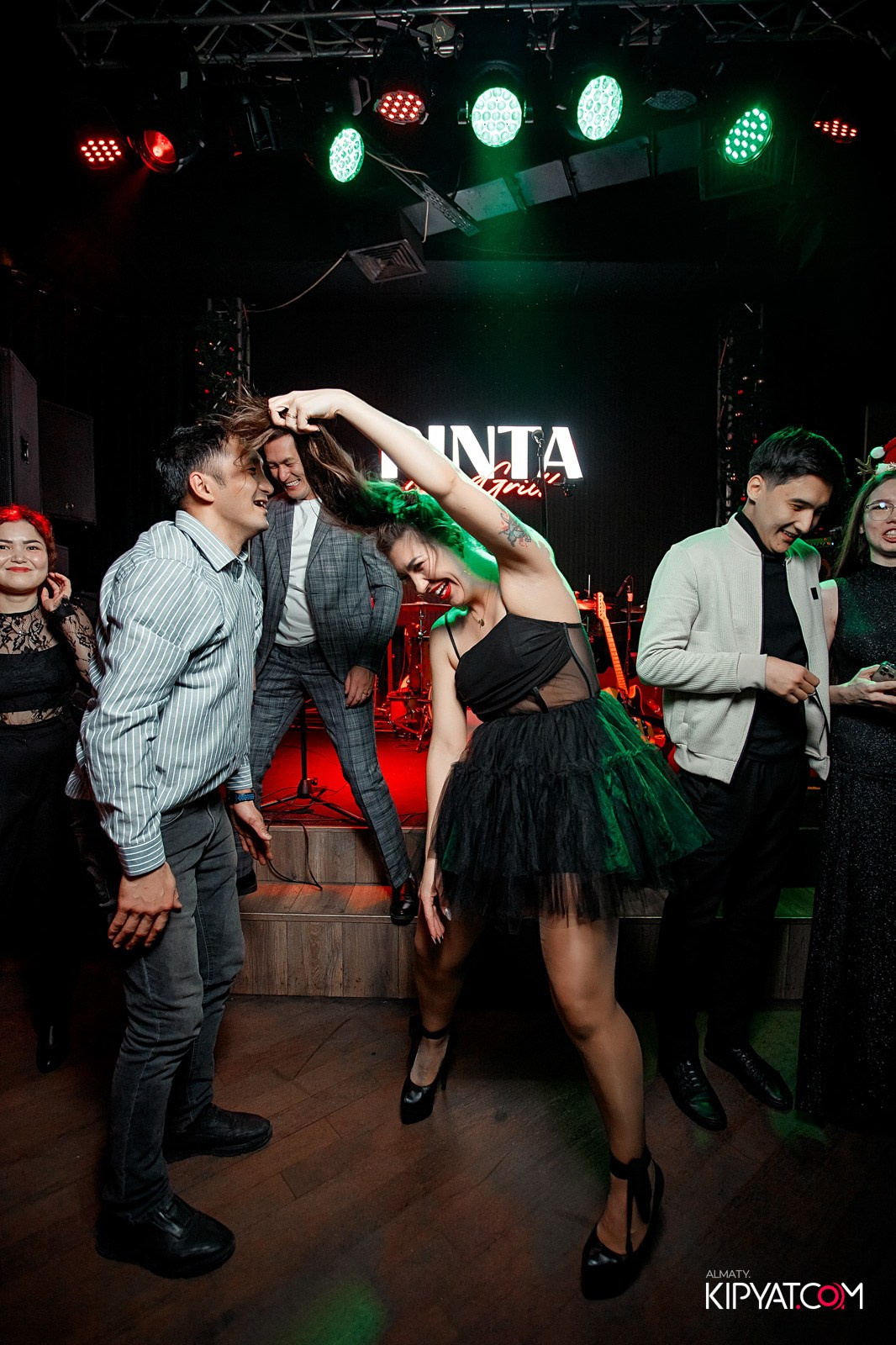 ПИНТА НА ДОСТЫК. КИПЯТКОМ АЛМАТЫ!