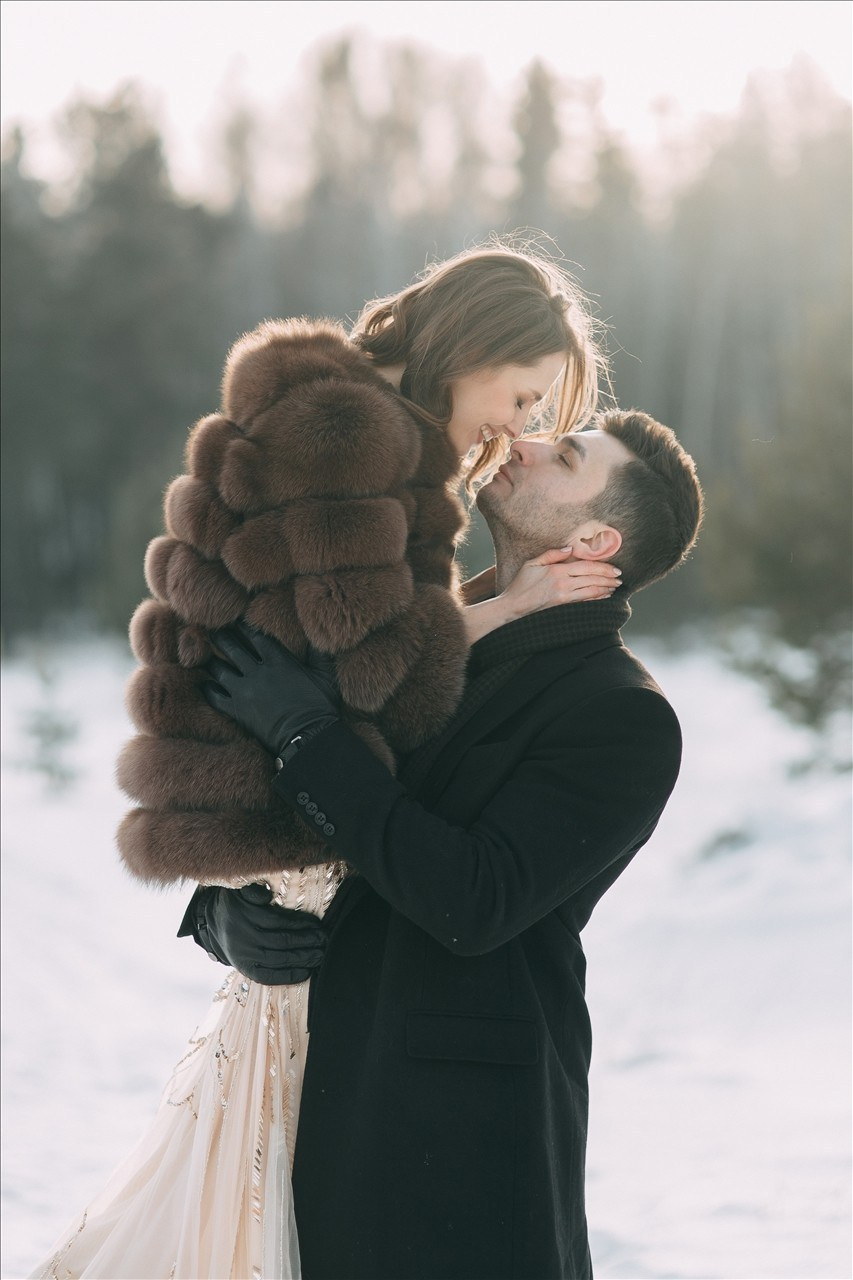 Стильная зимняя свадьба