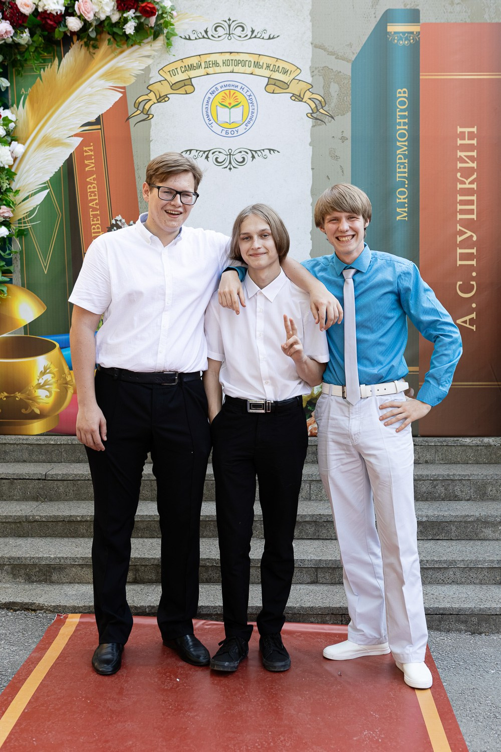 Фотосъёмка выпускного в школе. Свадебный фотограф, фотосъемка в Крыму, Севастополе, Симферополе, Ялте