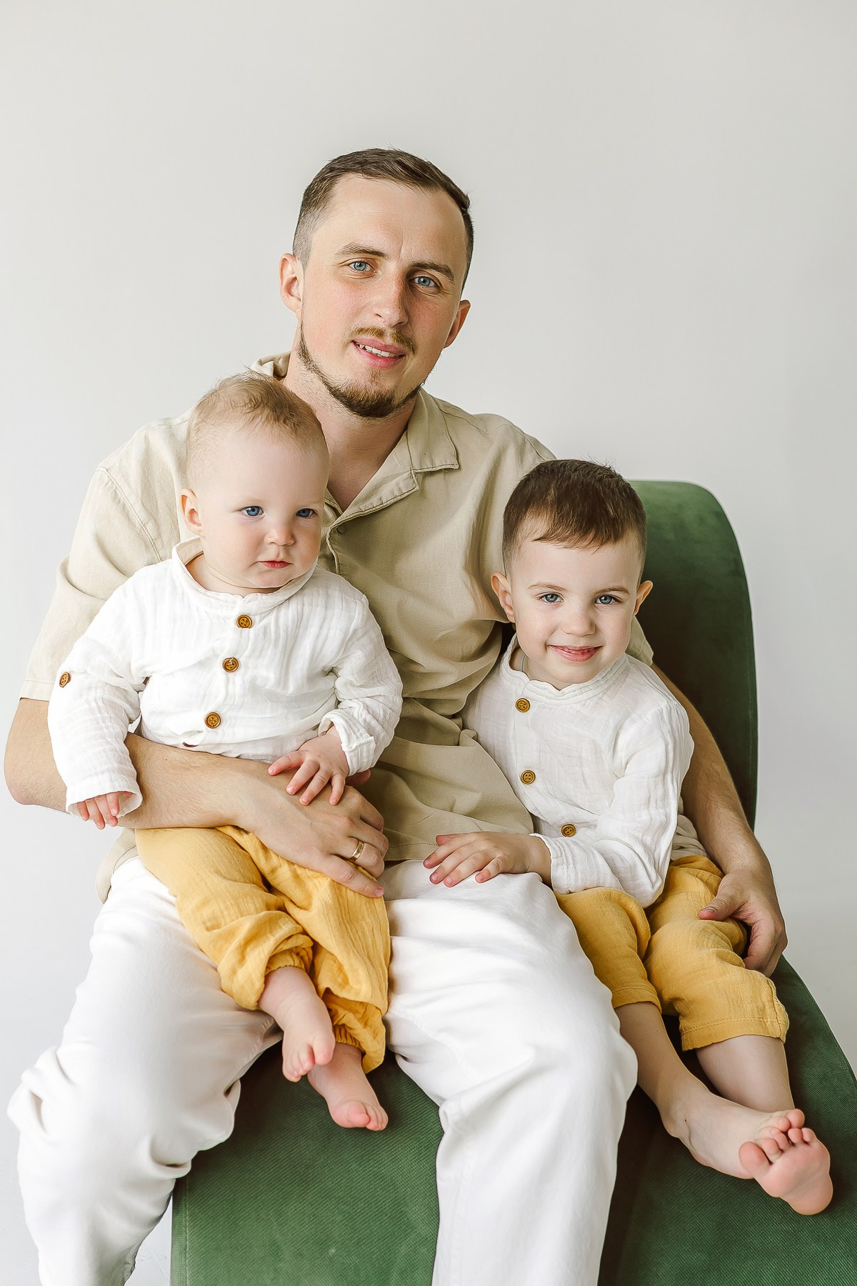 Семья, студия. Портретный и семейный фотограф в Минске