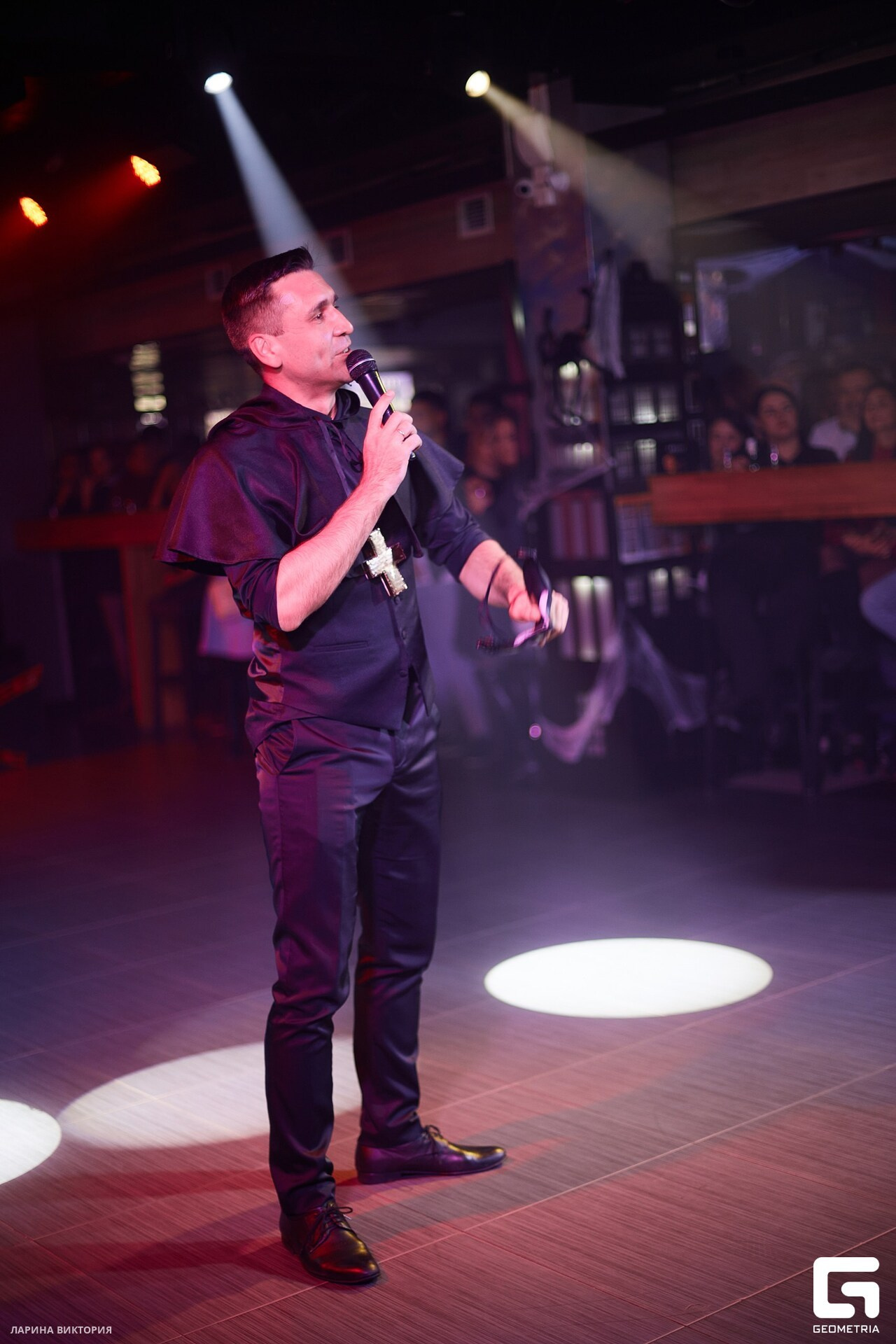 Бар Амстел: Хеллоуин. Виктория Ларина — Портретный профессиональный фотограф в Иркутске