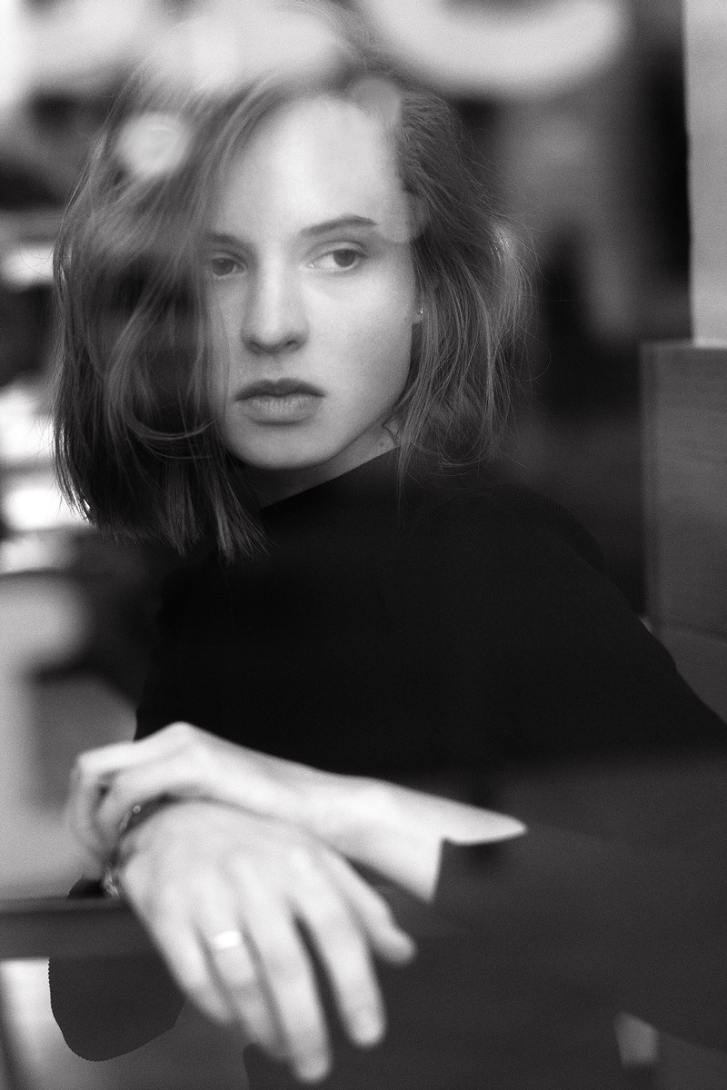 Portrait & Art. Commerce & art photographer