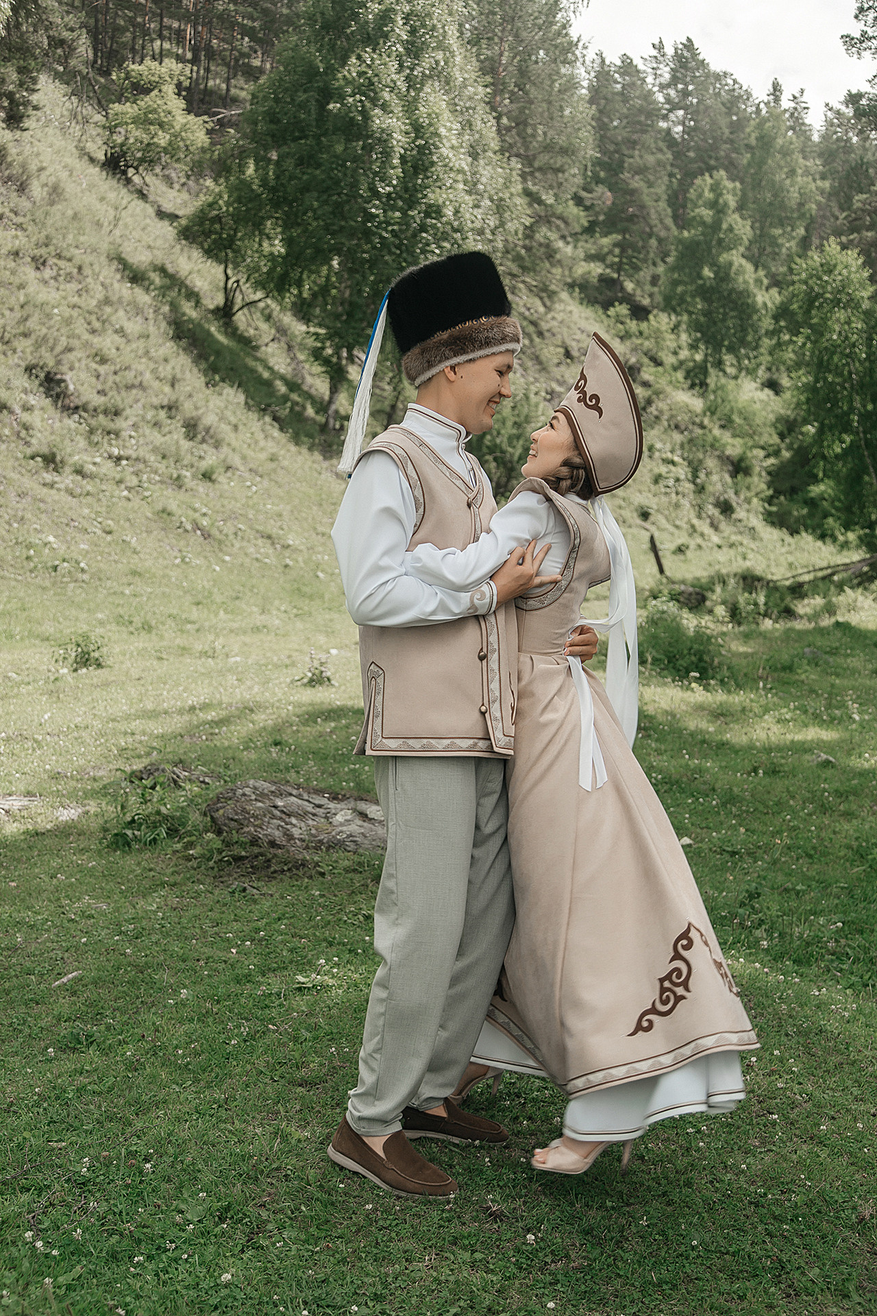 Владислав и Олеся. Семейный, женский и свадебный фотограф в Билибино и Горном Алтае