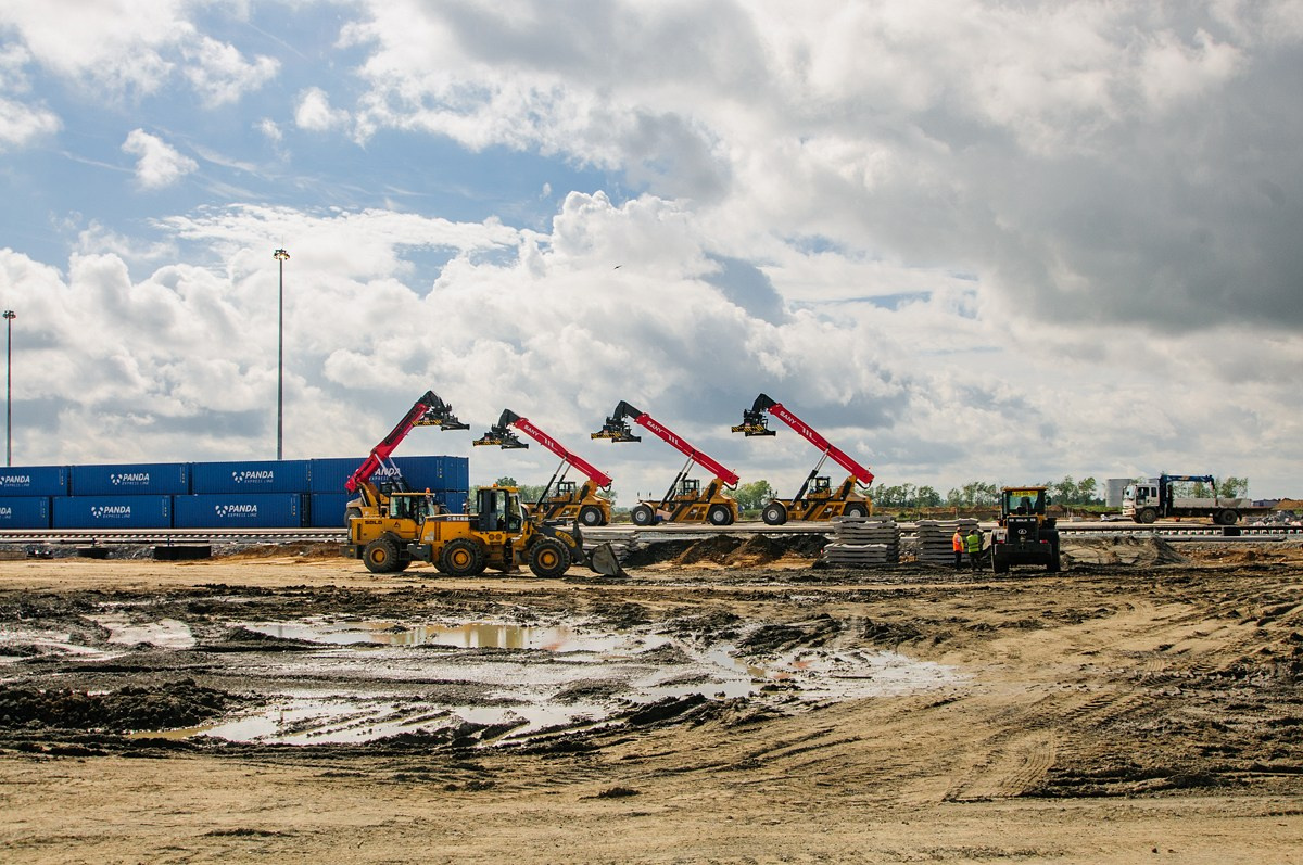 Транспортно-логистический терминал «Сибирский». Фотограф Сергей Сергеев