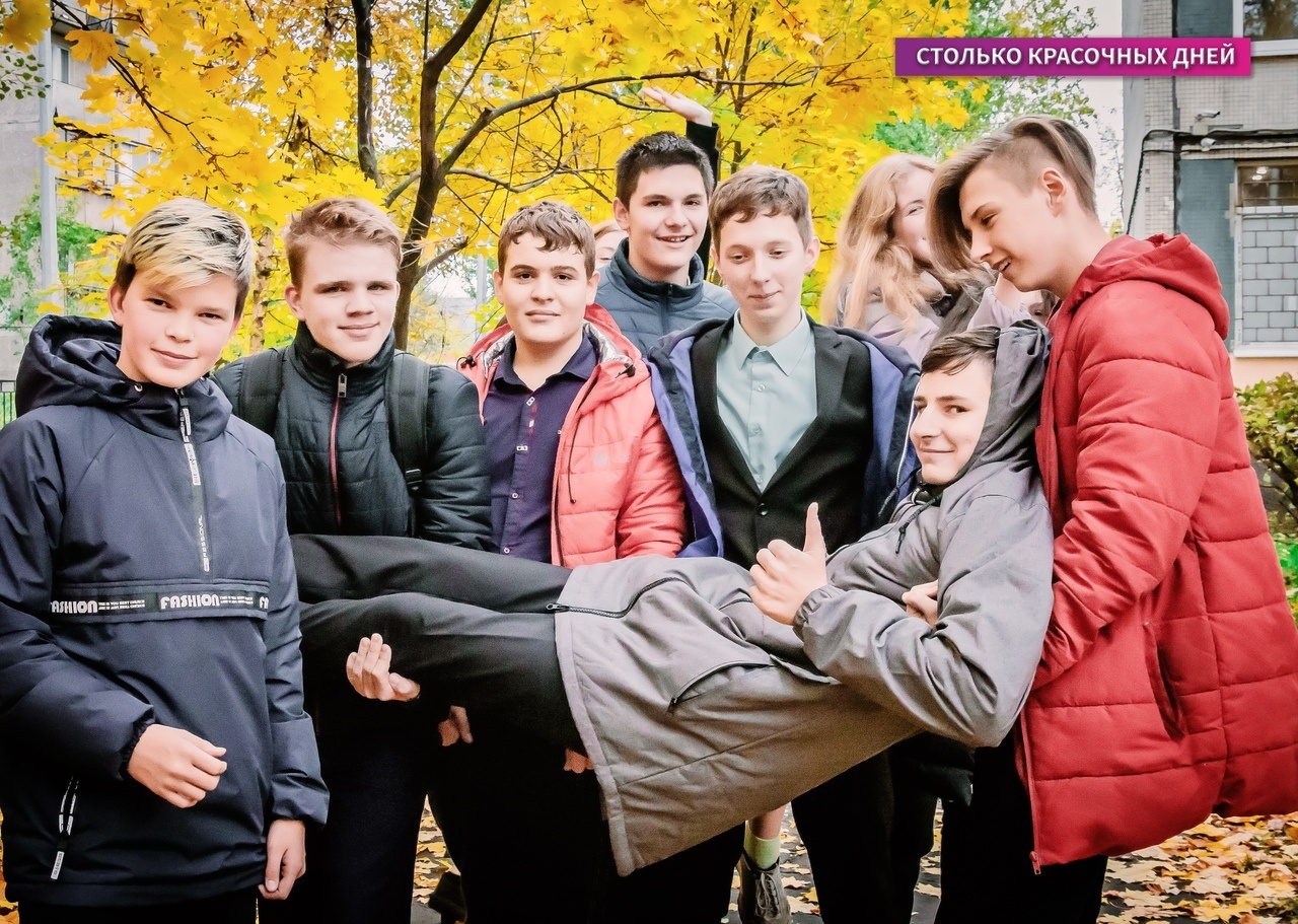 ВЫПУСКНЫЕ ФОТОАЛЬБОМЫ ДЛЯ ДЕТСКОГО САДА, ВЫПУСКНЫЕ ФОТОАЛЬБОМЫ ДЛЯ ШКОЛЫ, ФОТОКНИГИ, РАЗВОРОТ ФОТОАЛЬБОМА