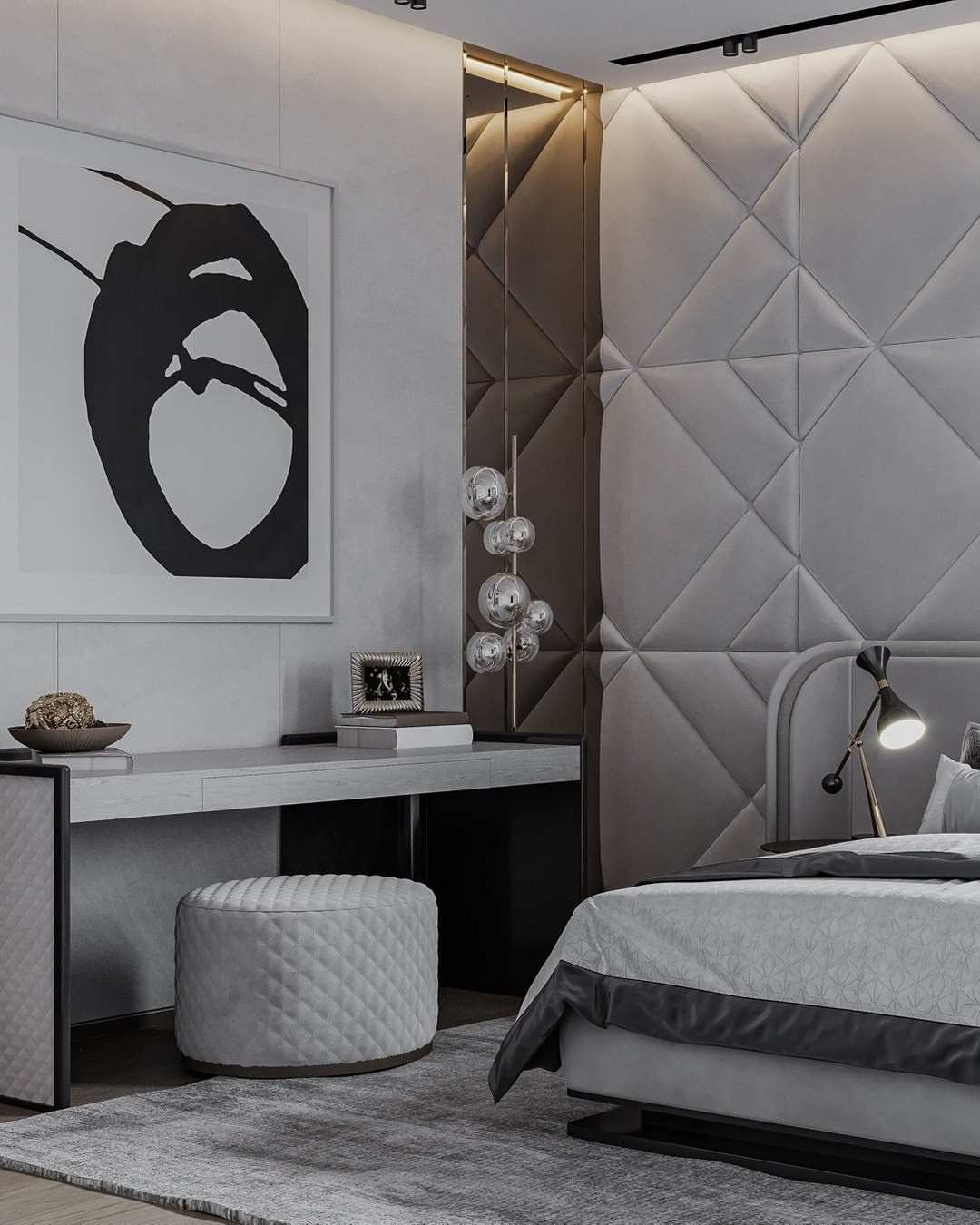 Рабочая зона в спальне с настенным искусством и мягким пуфом | Проект Валерии Котович