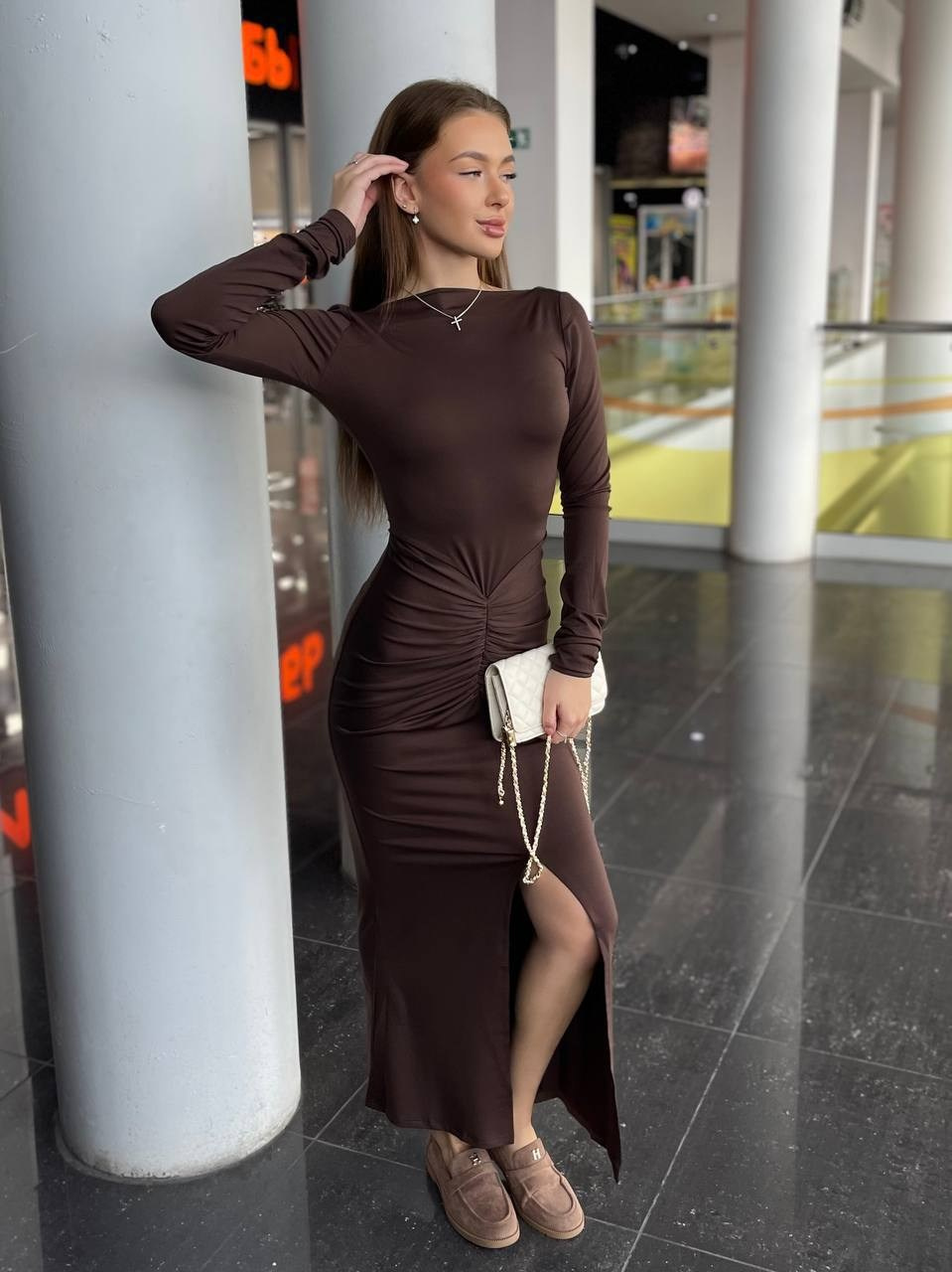 Лика Е Размер S. Рост 173, Параметры 91/62/93. LUNAPRO Дом стильных, сборных и индивидуальных съемок для брендов