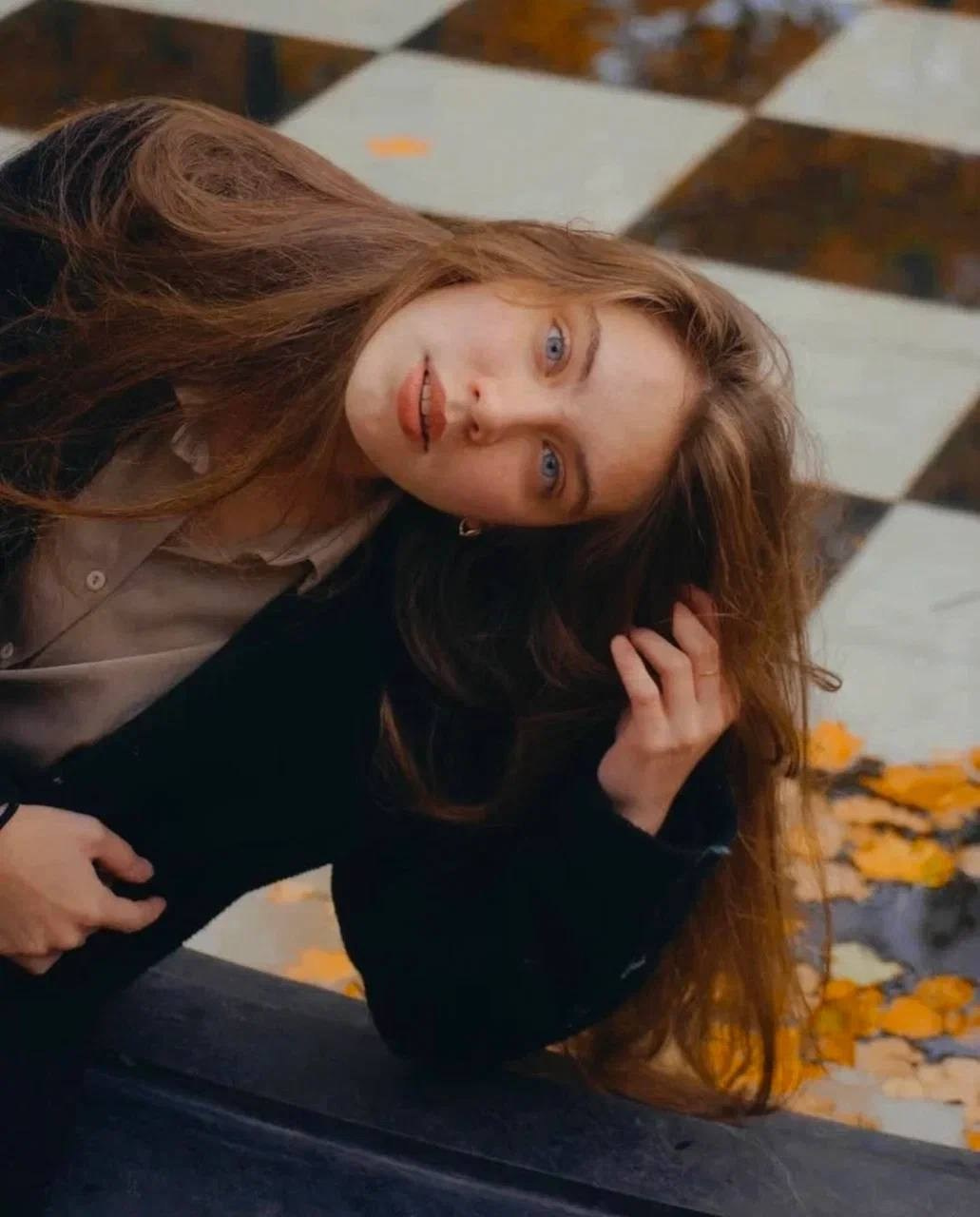 Осень. Костюмер, художник кино и телевидения в спб