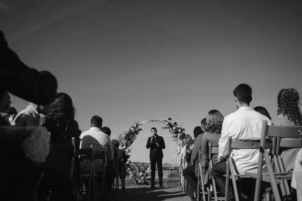 Фото. Ведущий на свадьбу и корпоратив Сергей Гисич