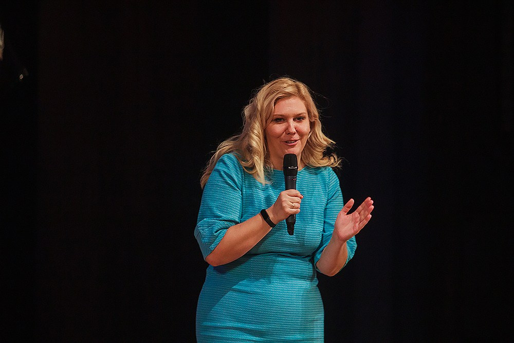 Стендап Ольги Савельевой «Всё обязательно наладится». Детский и семейный фотограф, фотограф мероприятий Нижний Новгород