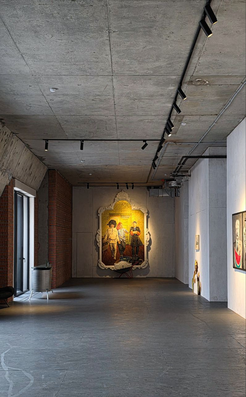 Дом с Атлантами. Фотограф Иван Антонов