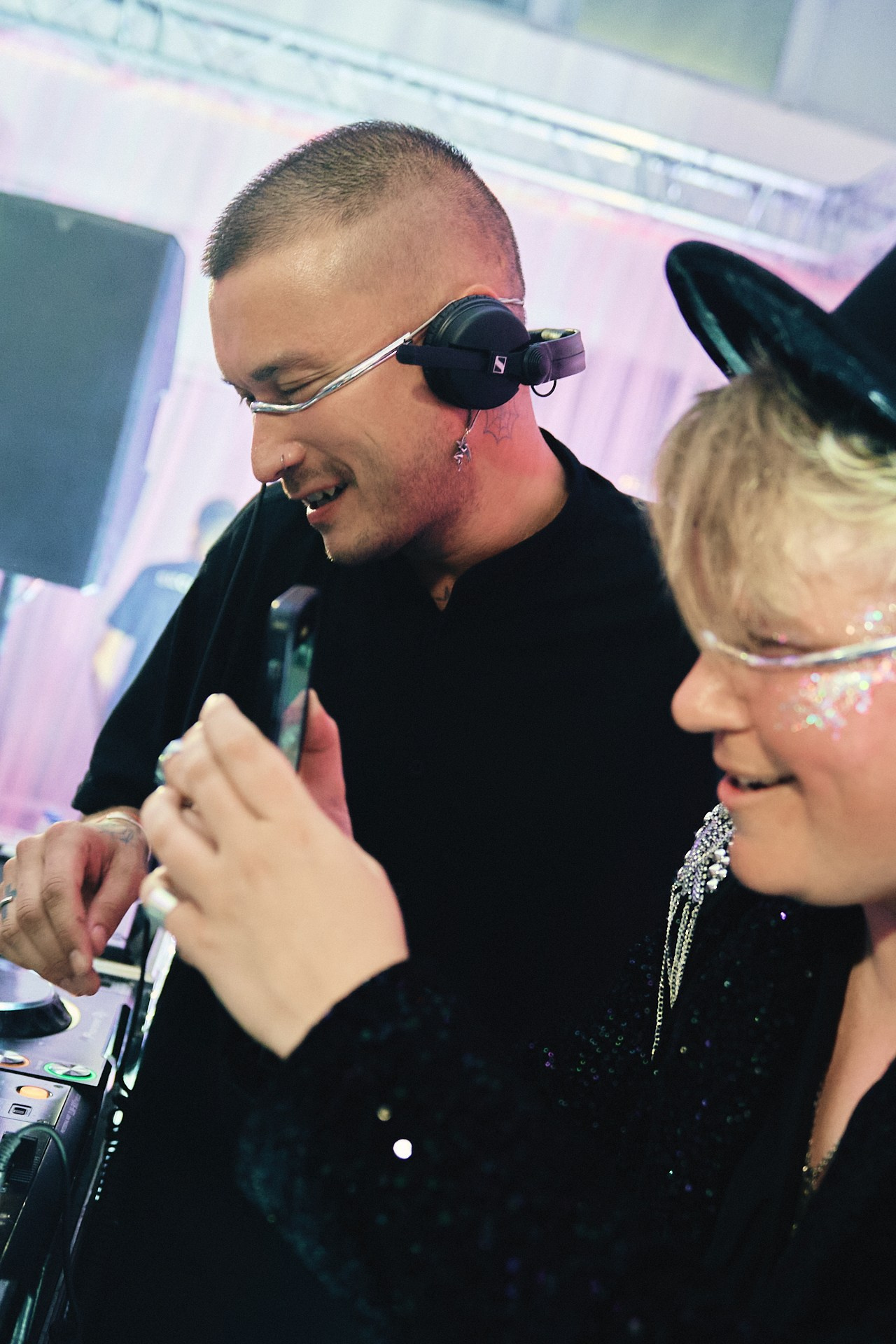 Морская вечеринка в Севкабель Порту. Фотограф Перминов Никита СПБ