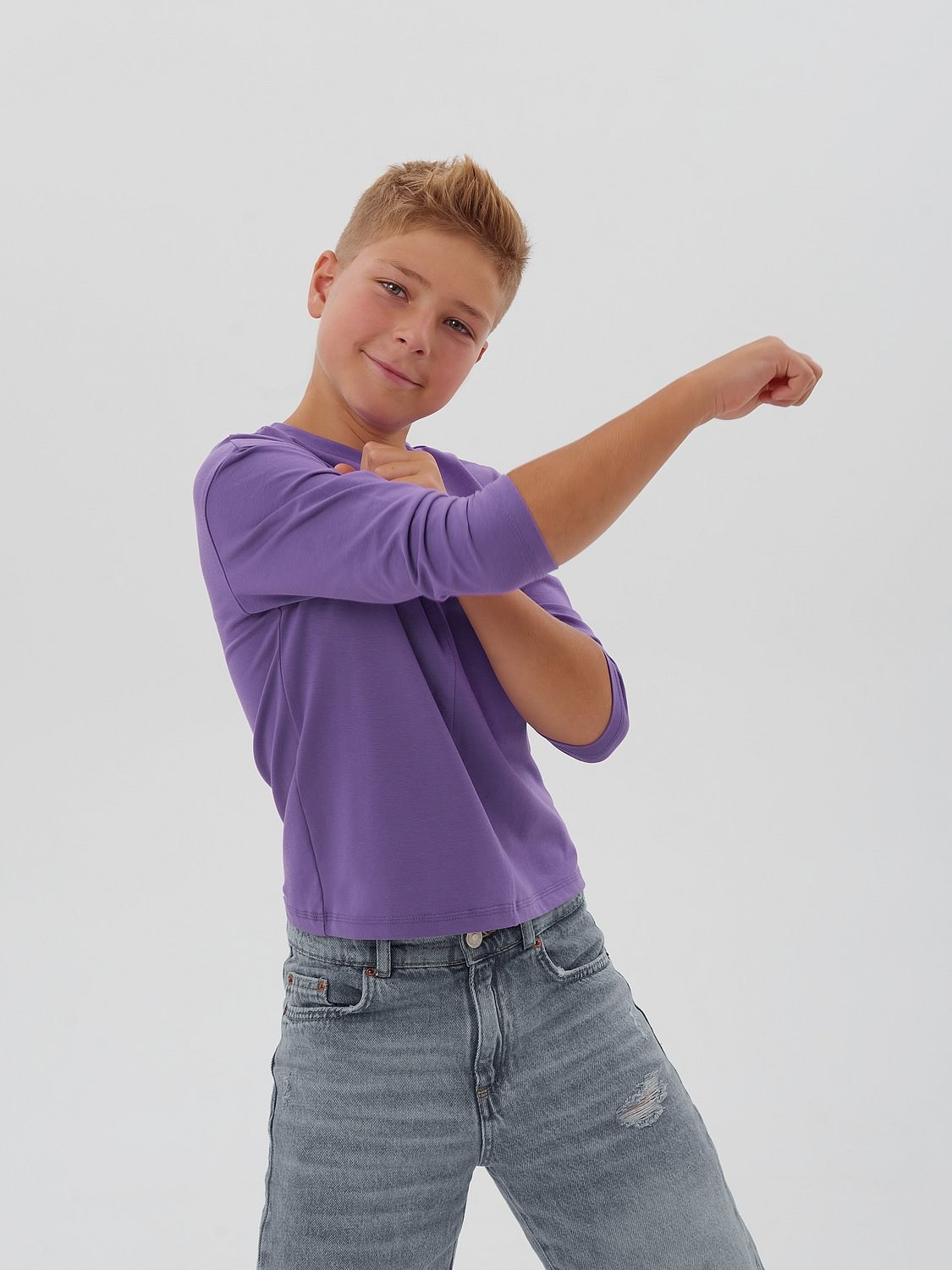 Детская одежда: лонгсливы и футболки. Портретный фотограф в Санкт-Петербурге