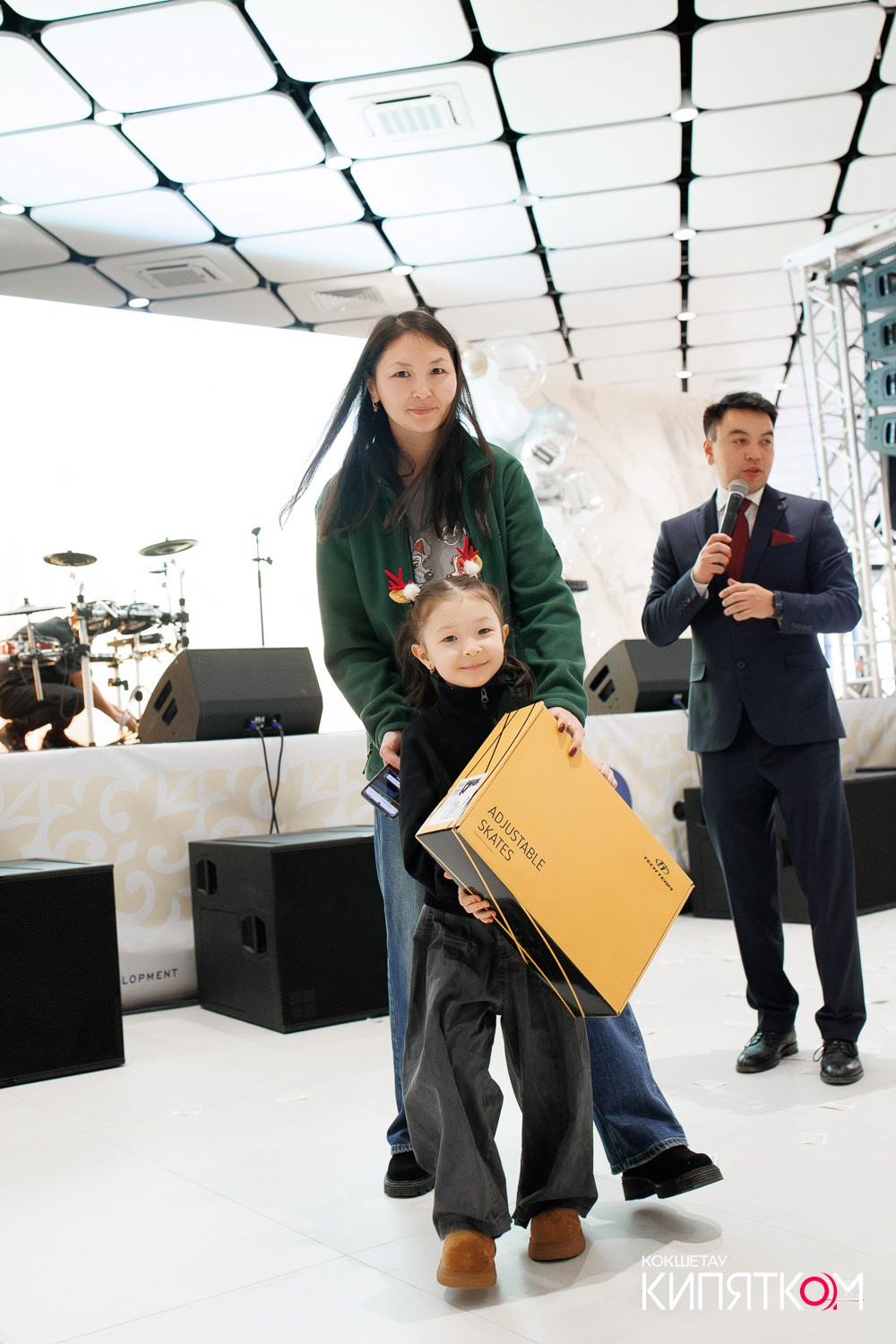 ОТКРЫТИЕ ТРЦ РИО 2. КИПЯТКОМ КОКШЕТАУ