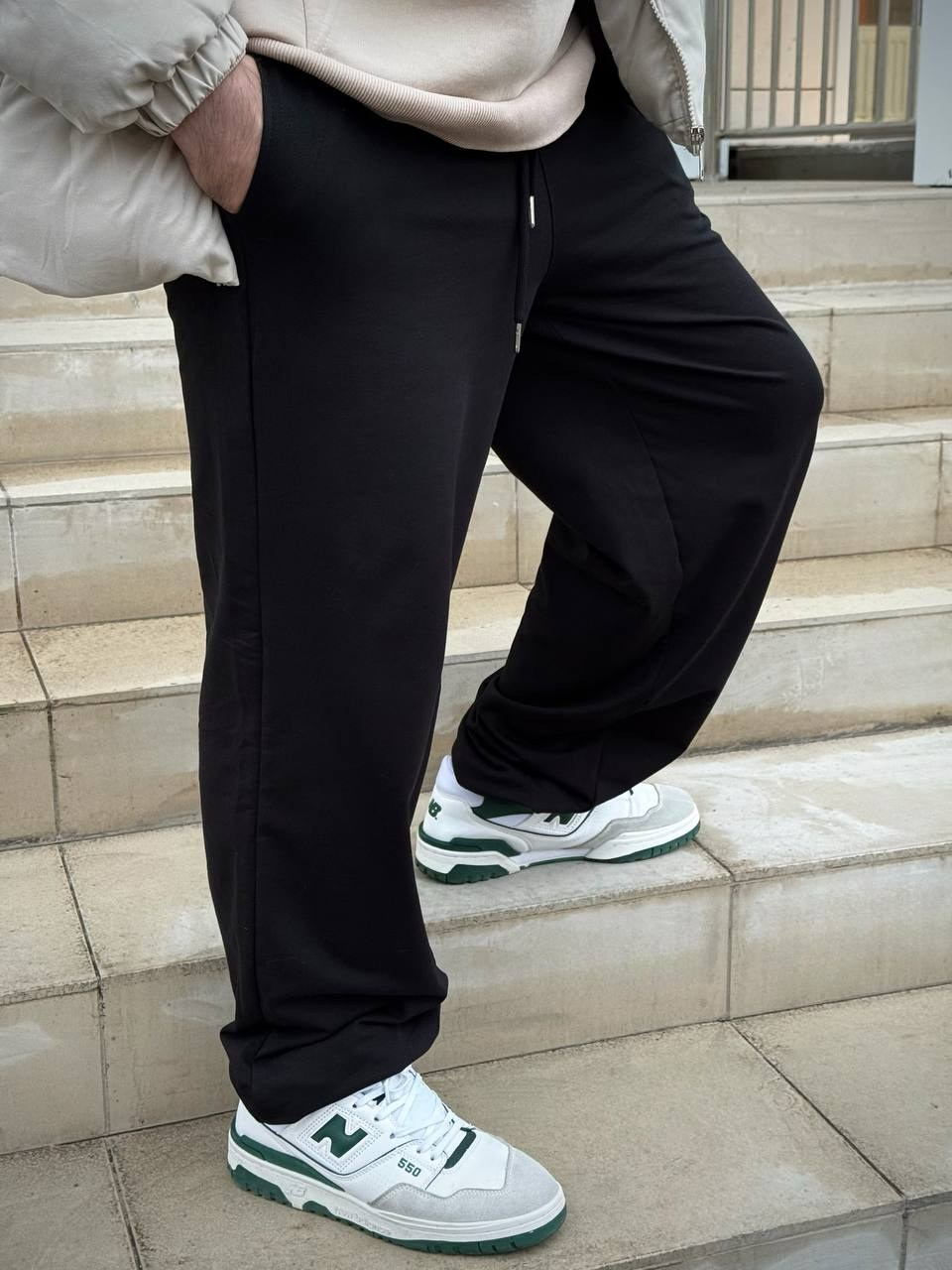 Акбер Ш. LUNAPRO Дом стильных, сборных и индивидуальных съемок для брендов