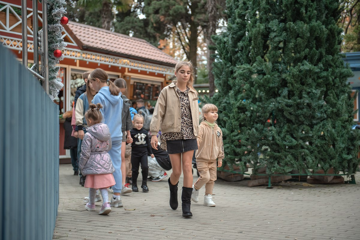 Парк Ривьера дефиле HAPPYkids. Семейный и коммерческий фотограф в Сочи Александр Бодунов