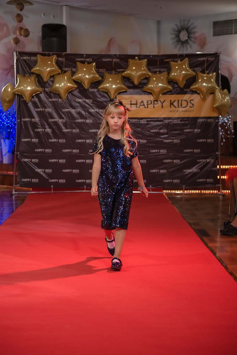 HAPPYkids дефиле санаторий Октябрьский. Семейный и коммерческий фотограф в Сочи Александр Бодунов
