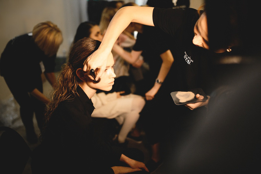 Backstage MBFW. Фотограф Арсений Гуров