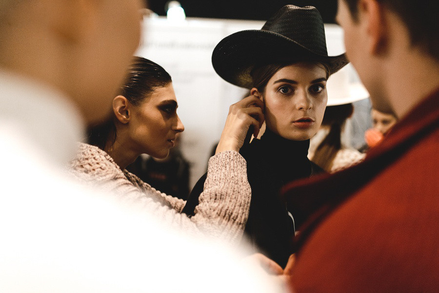 Backstage MBFW. Фотограф Арсений Гуров