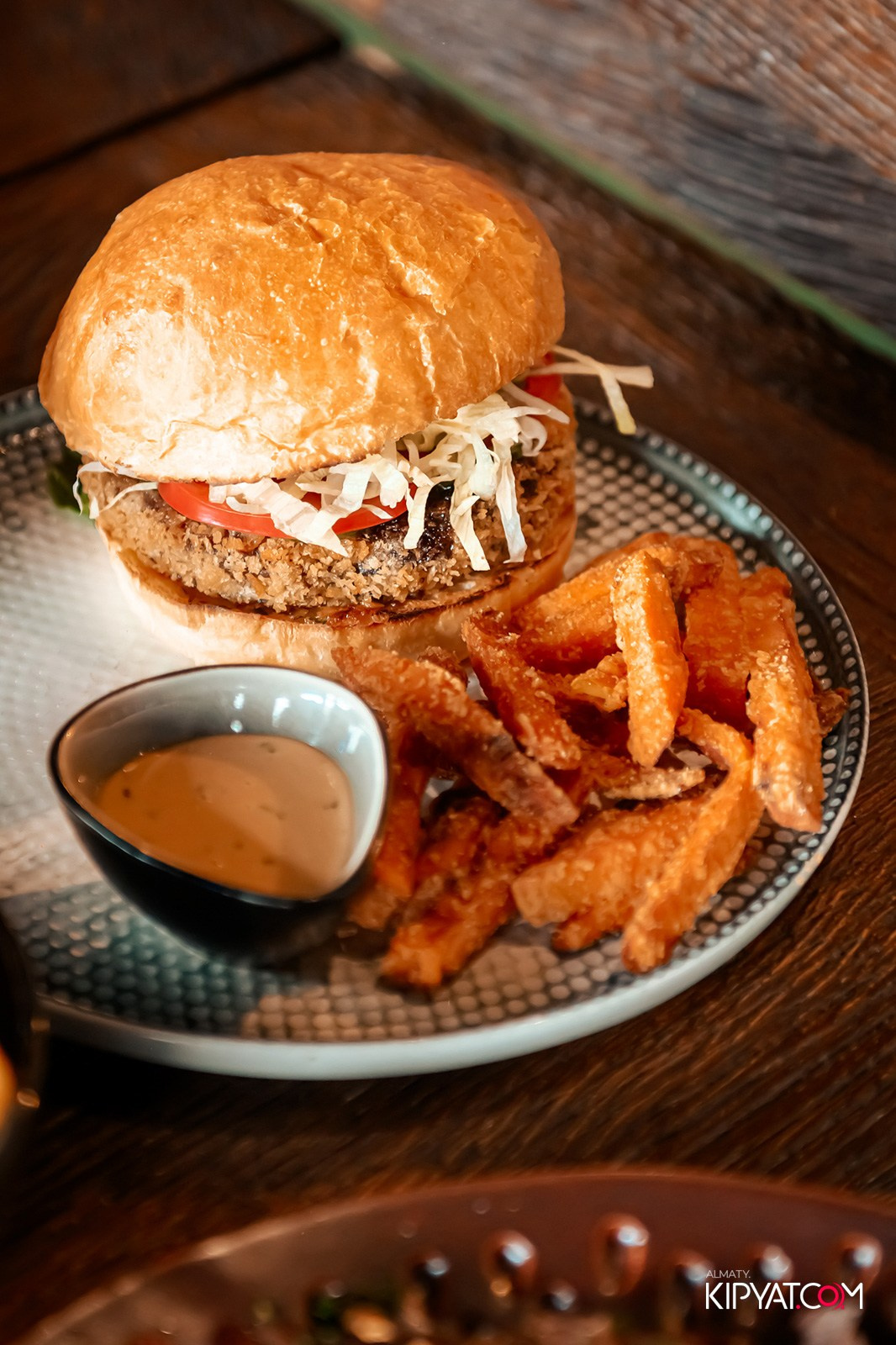 LUX BRUNCH. КИПЯТКОМ АЛМАТЫ!