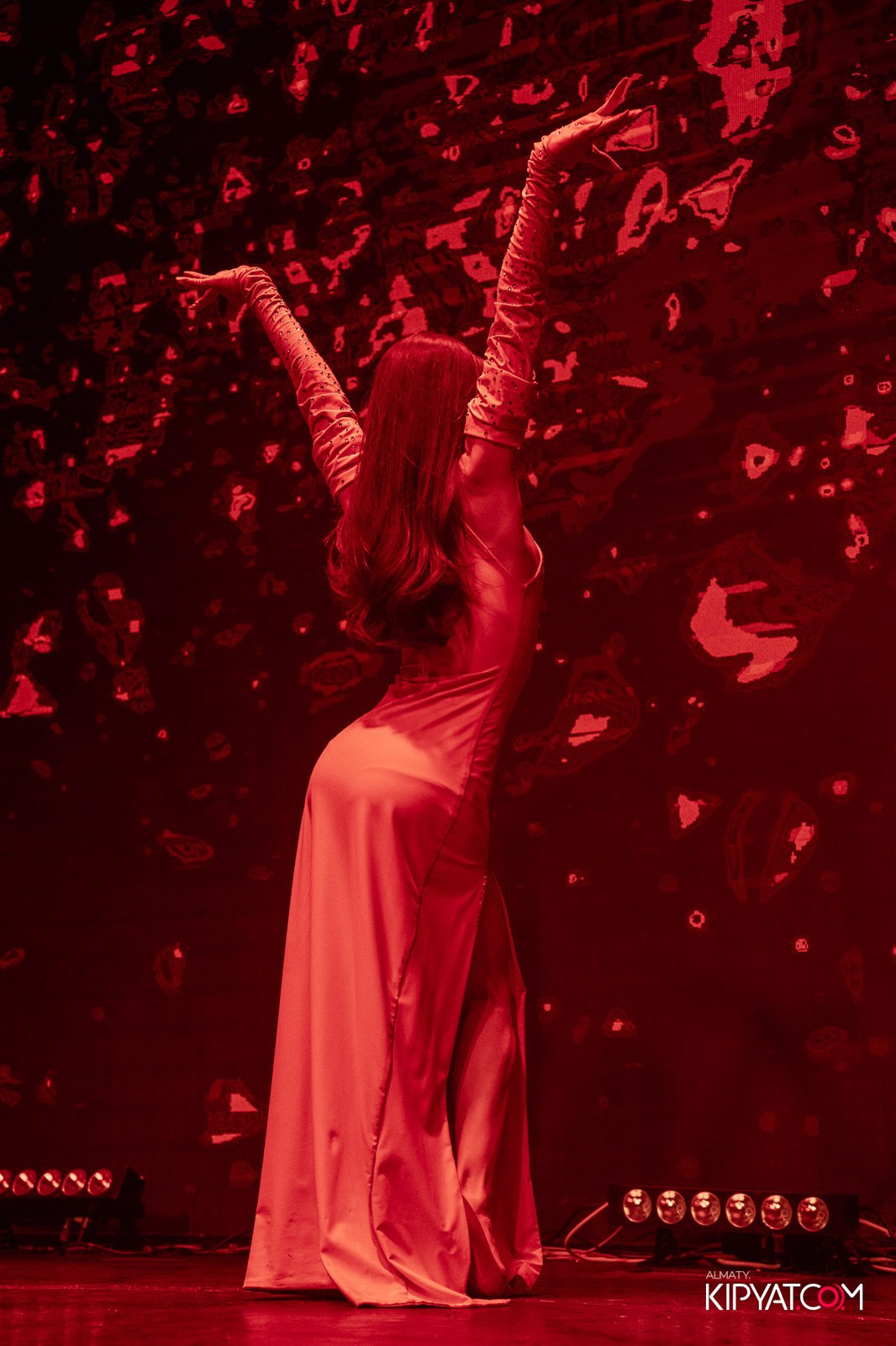 QUEEN. КИПЯТКОМ АЛМАТЫ!