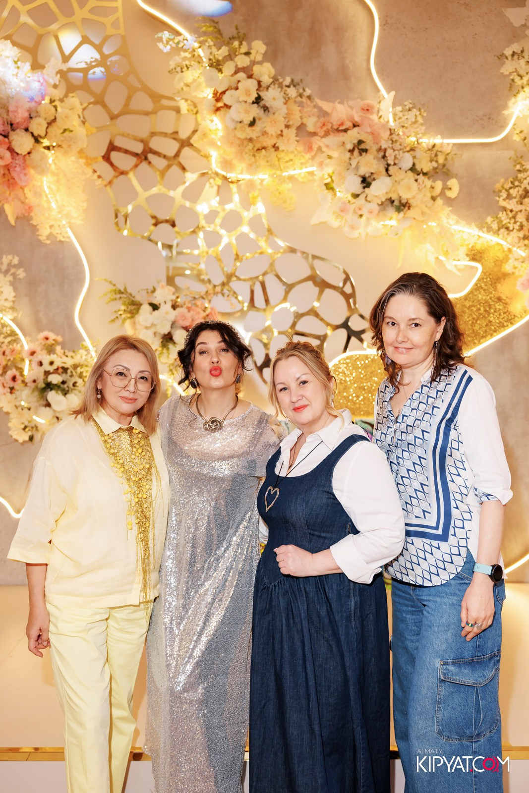 ФЕСТИВАЛЬ НЕЙРОГРАФИКИ НЕЙРОГОЛОС. КАК Я ЗВУЧУ ВО ВСЕЛЕННОЙ. КИПЯТКОМ АЛМАТЫ! Фотосъемка мероприятий в Алматы