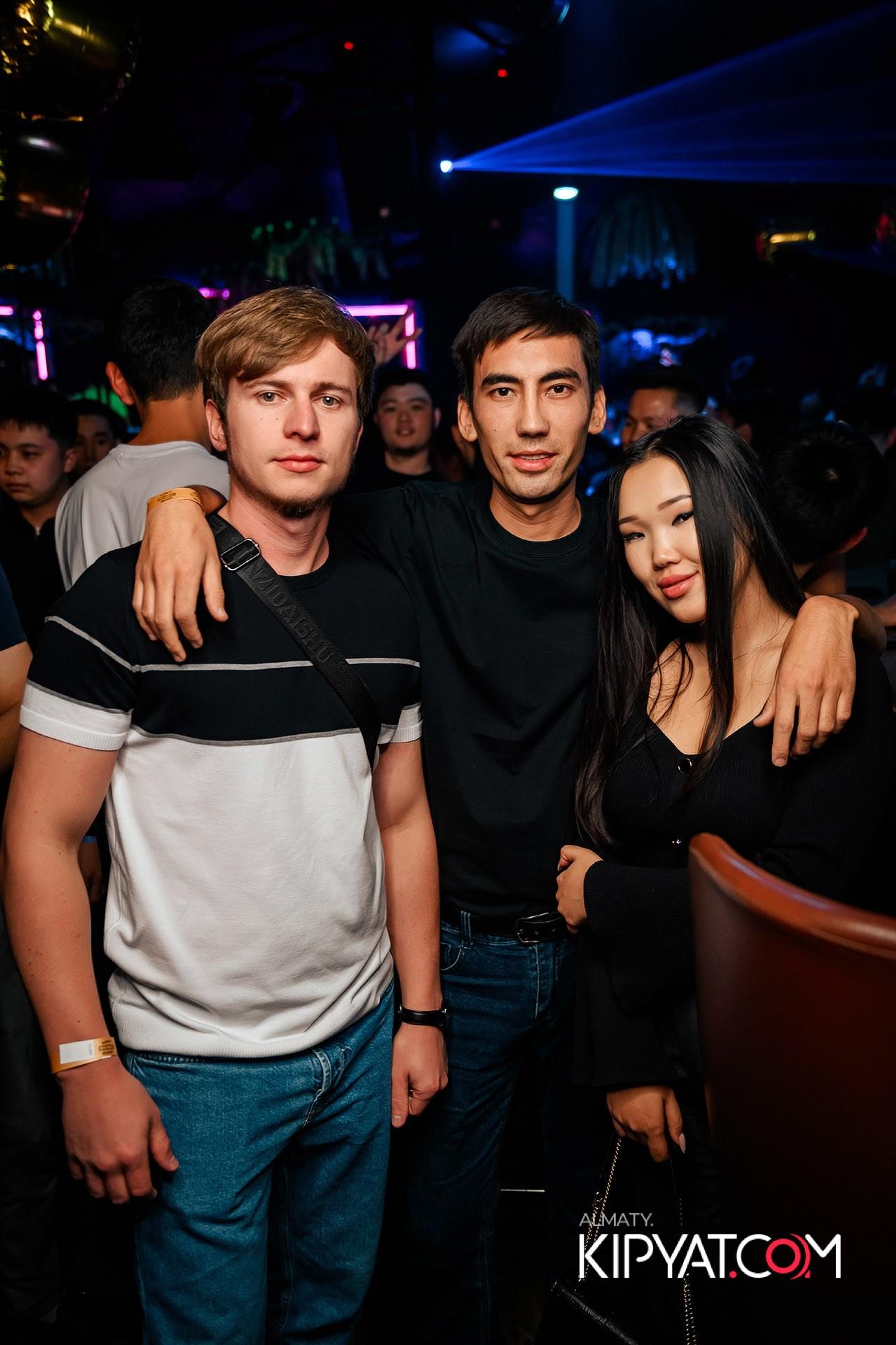 Uyat Emes Ваr. КИПЯТКОМ АЛМАТЫ! Фотосъемка мероприятий в Алматы