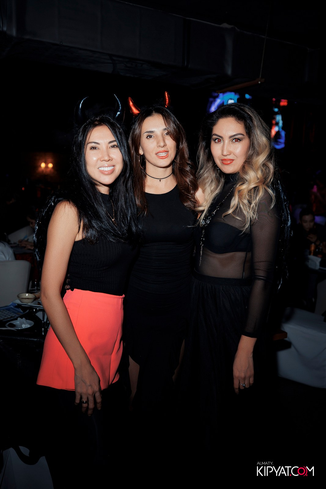 МУЗЫКАЛЬНОЕ ЛОТО В HIT RETRO. КИПЯТКОМ АЛМАТЫ!