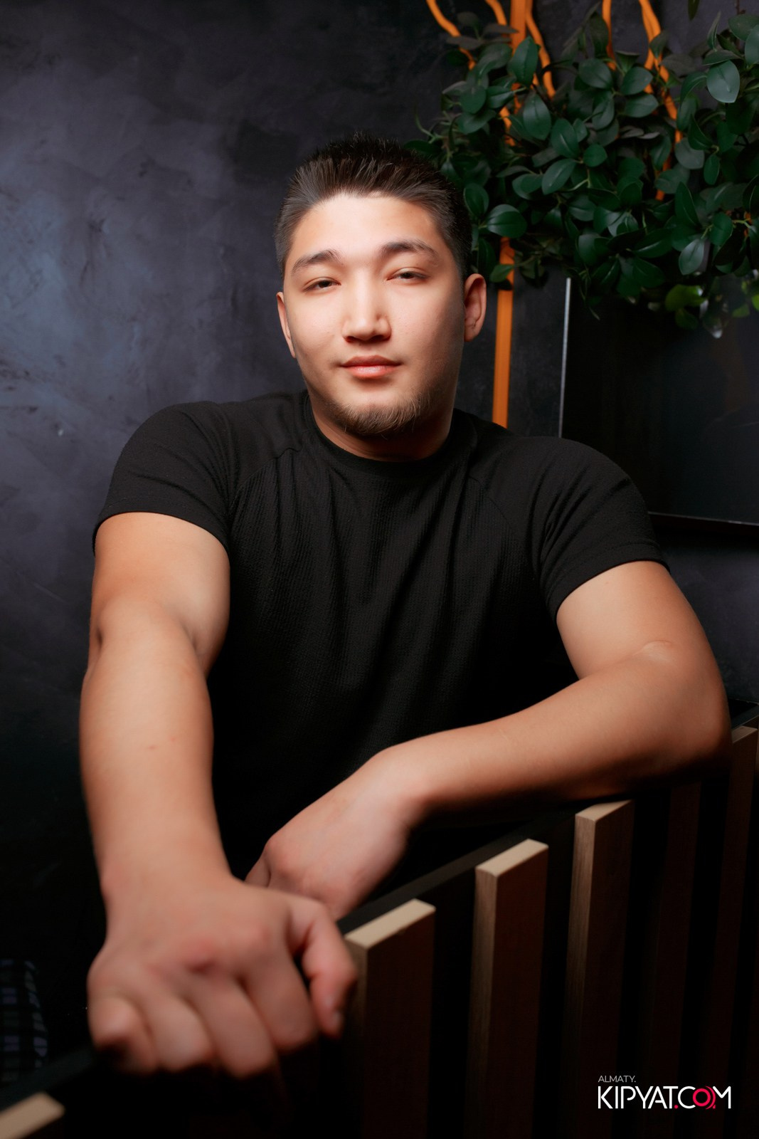 УХО И МЕДВЕДЬ НА ГАГАРИНА. КИПЯТКОМ АЛМАТЫ!