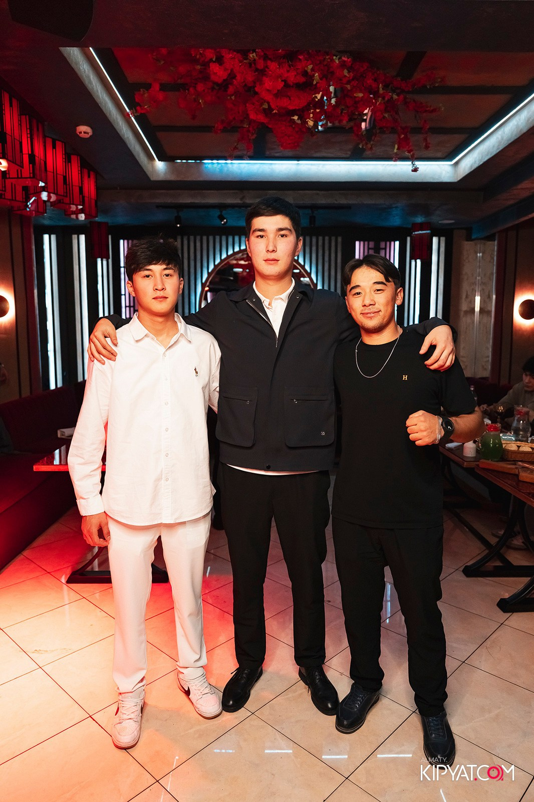 УХО И МЕДВЕДЬ НА КУРМАНГАЗЫ. КИПЯТКОМ АЛМАТЫ!