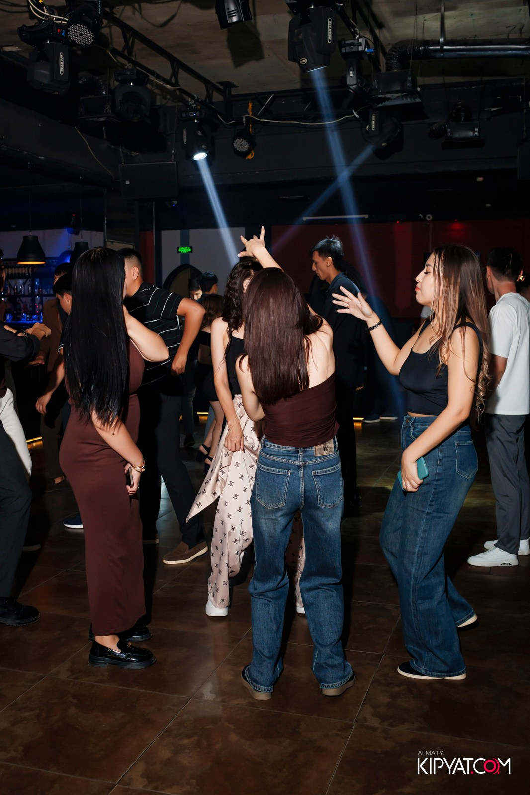 ARAGOSTA. КИПЯТКОМ АЛМАТЫ!