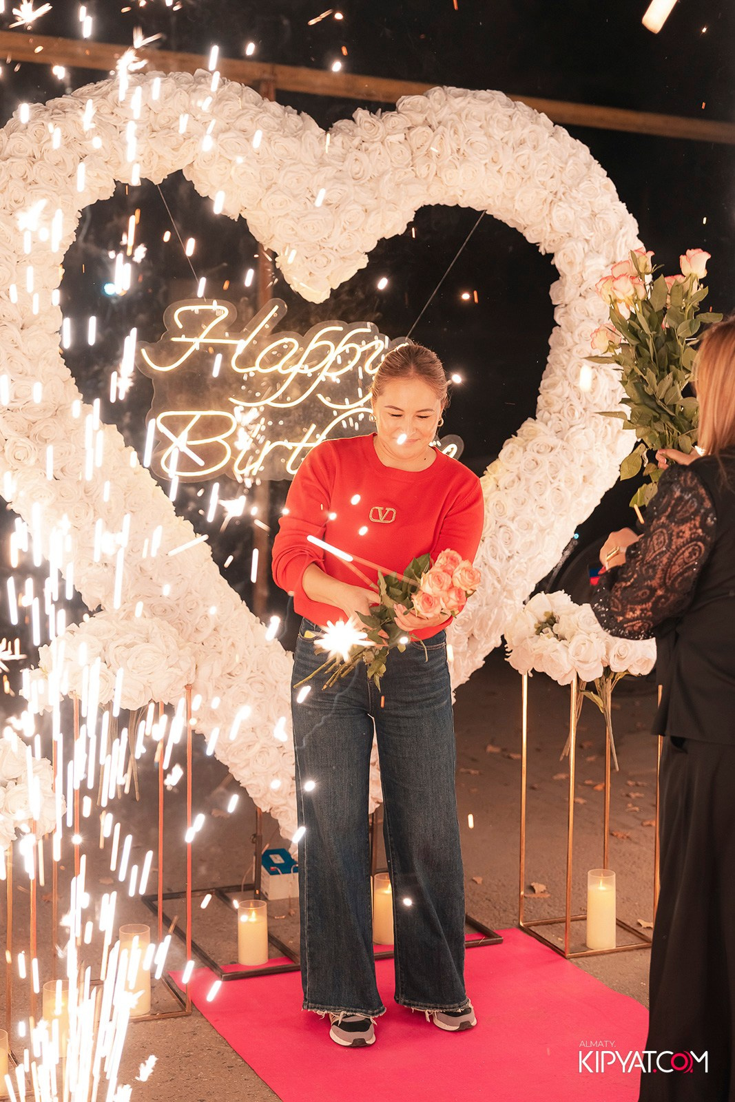 УХО И МЕДВЕДЬ НА ГАГАРИНА. КИПЯТКОМ АЛМАТЫ!