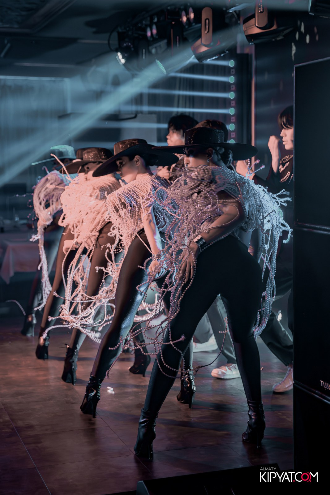 PATRIKI RESTAURANT. КИПЯТКОМ АЛМАТЫ!