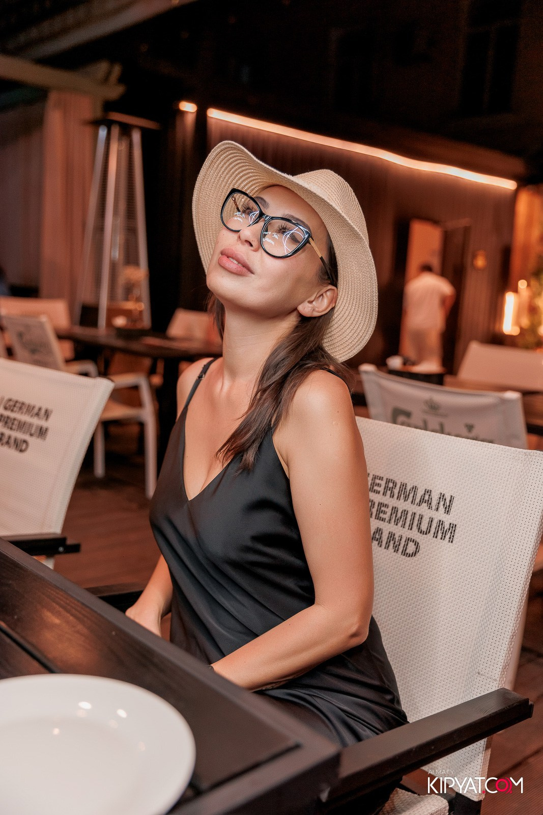 MUNCHEN PUB. КИПЯТКОМ АЛМАТЫ!