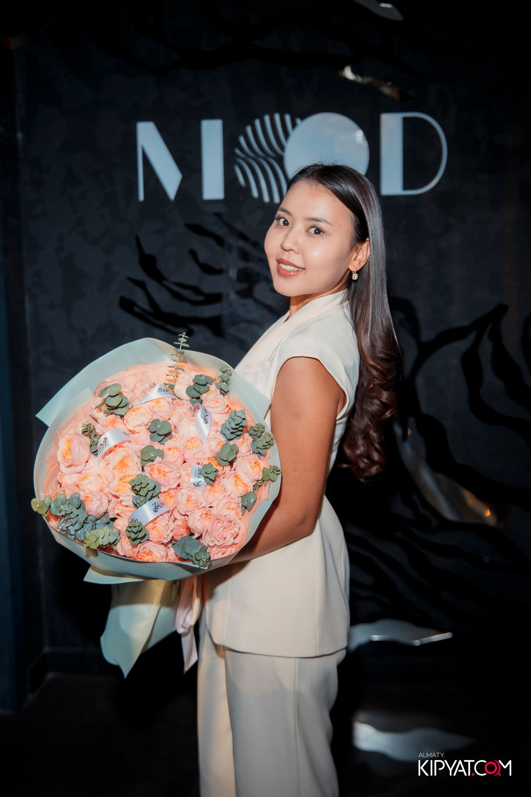 MOOD KARAOKE & TERRACE. КИПЯТКОМ АЛМАТЫ!