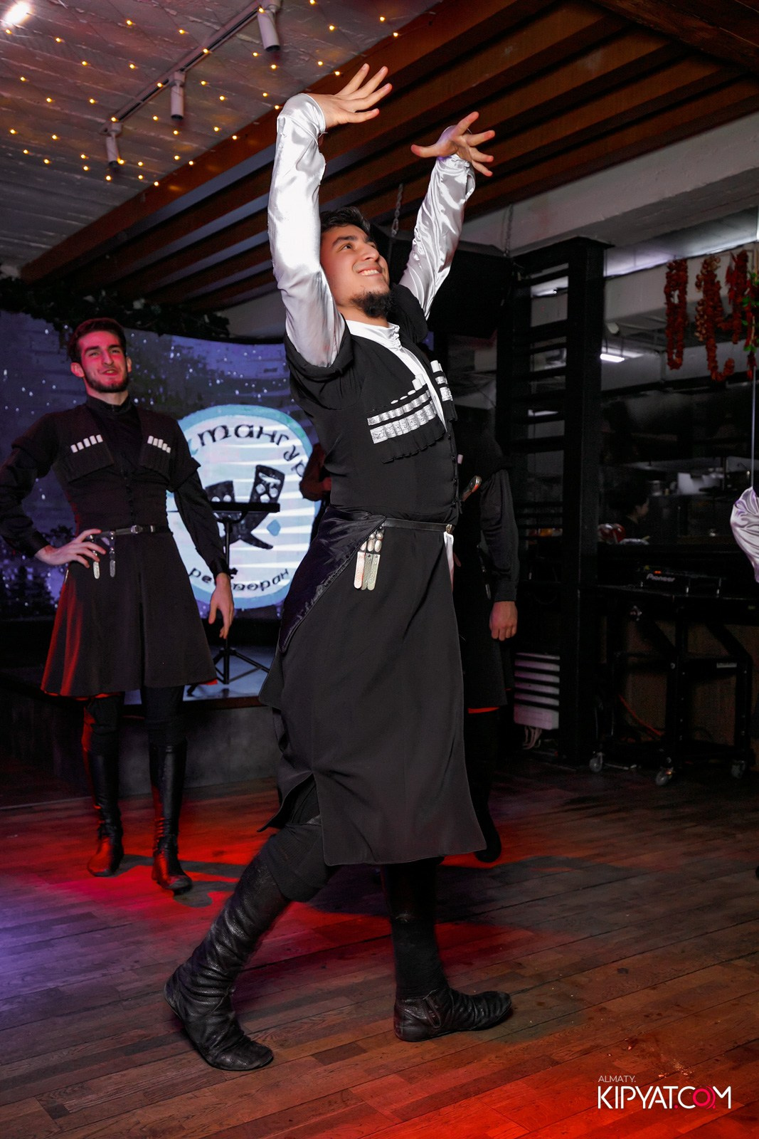 ВАХТАНГУРИ. КИПЯТКОМ АЛМАТЫ!